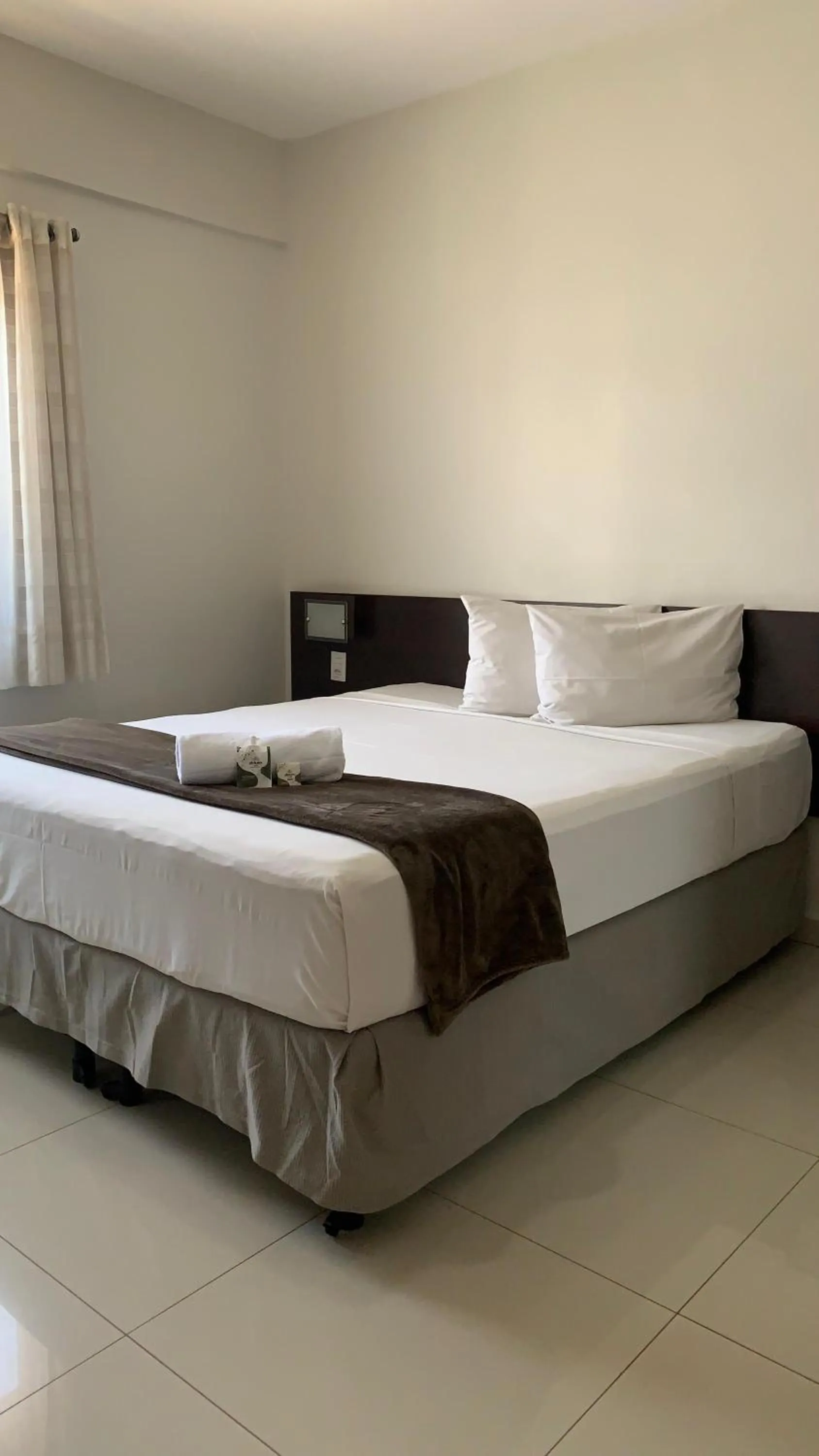 Bedroom, Bed in Atrium Express Hotels