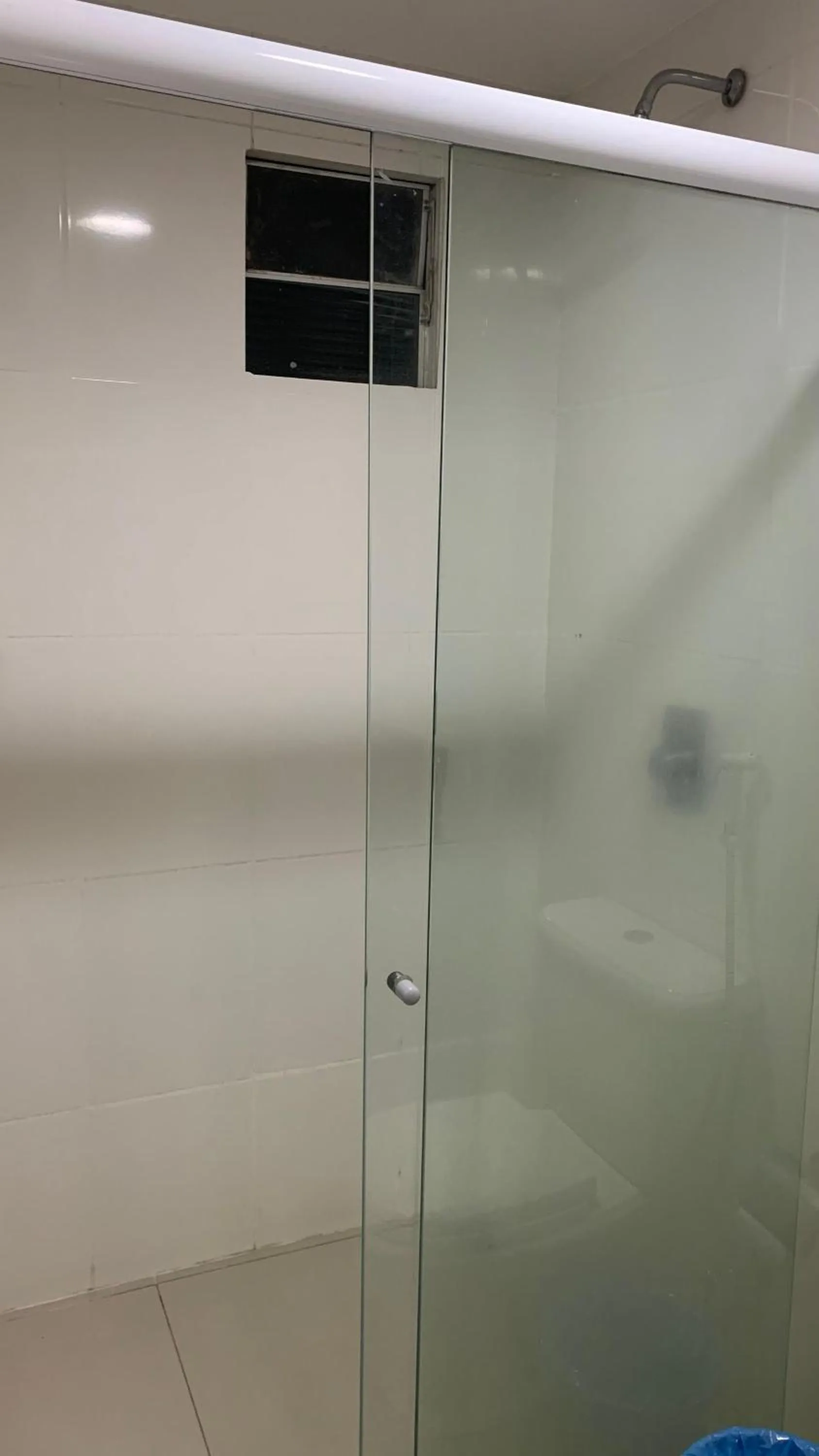 Bathroom in Atrium Express Hotels