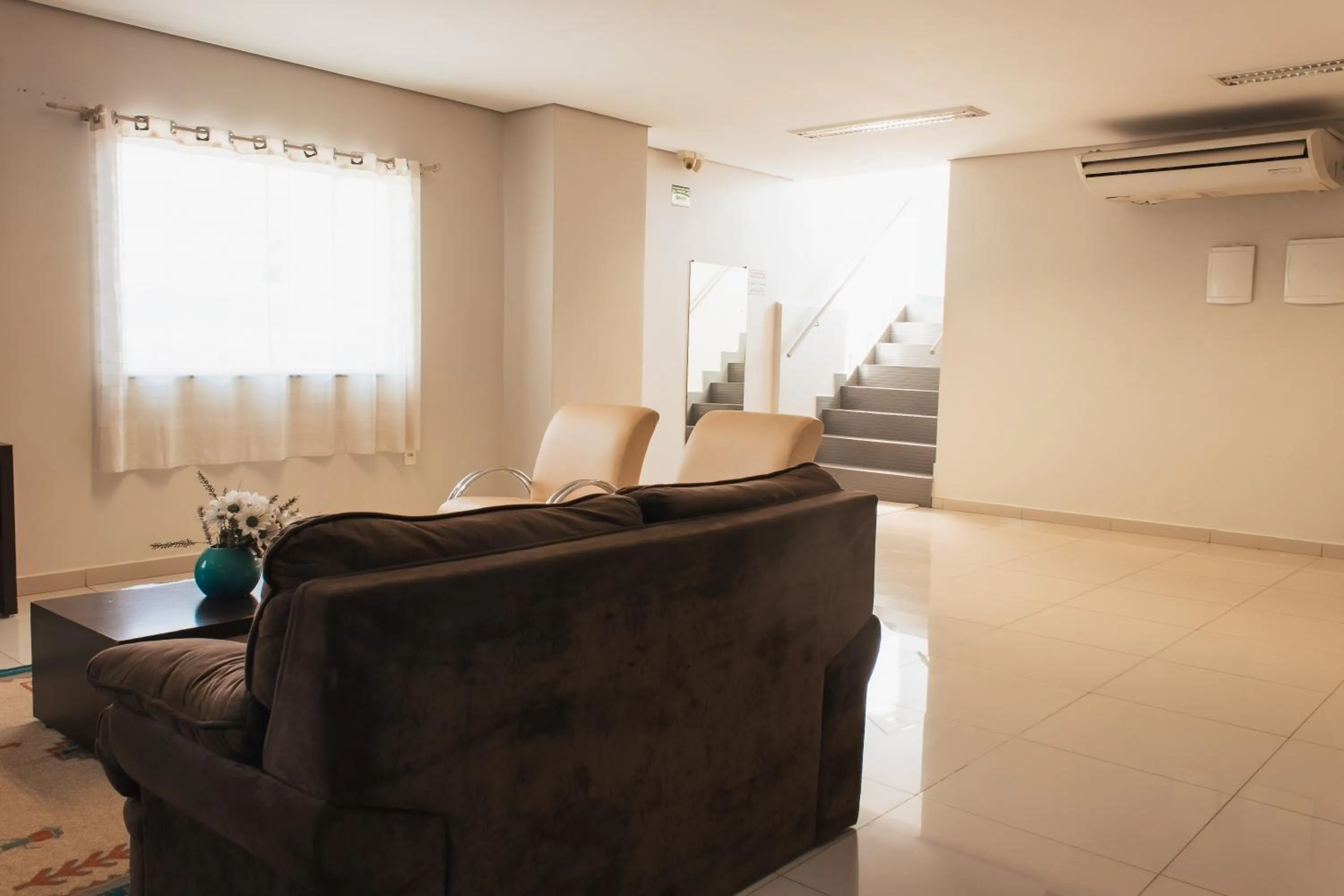 Living room in Atrium Express Hotels