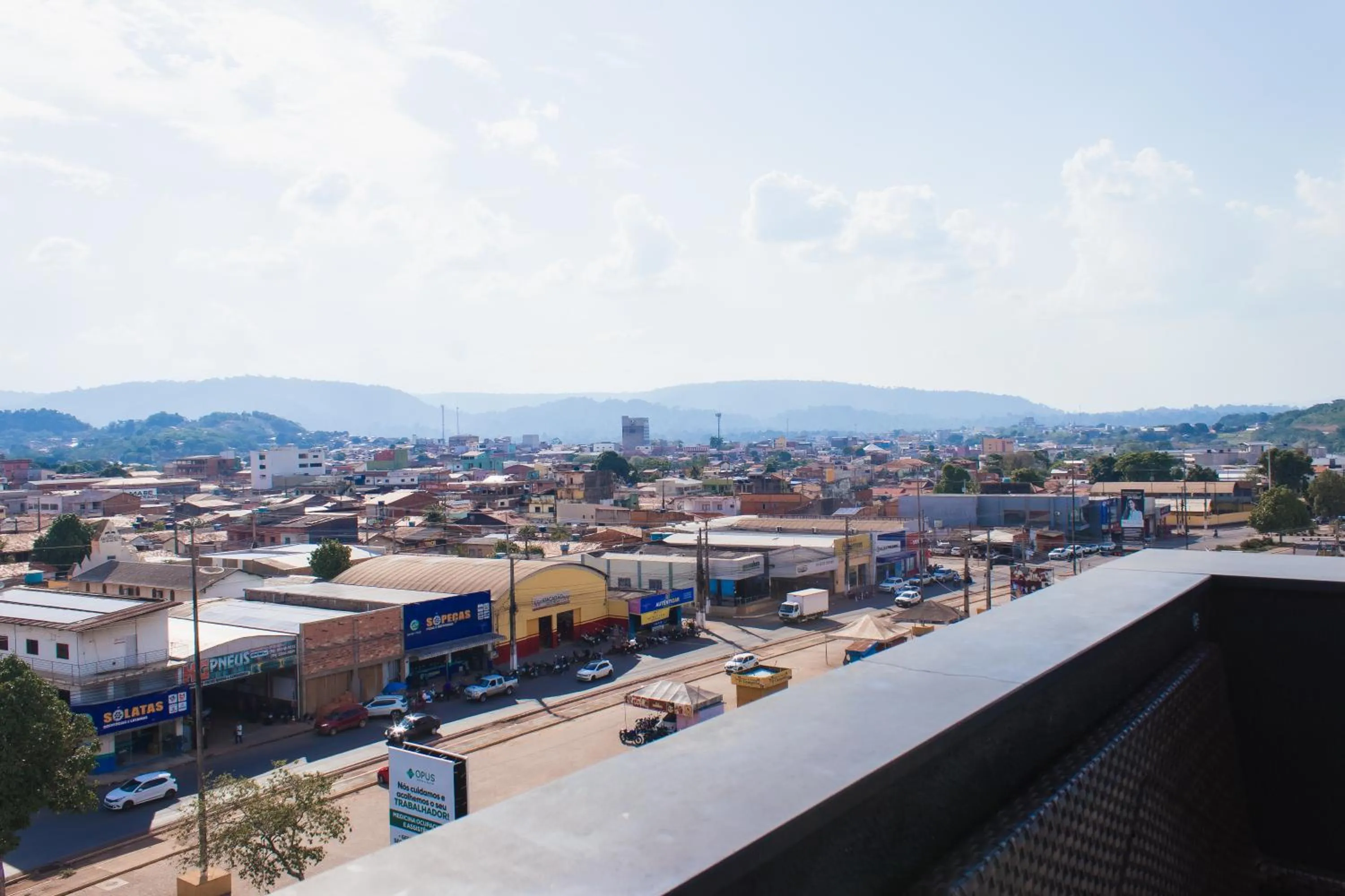 Swimming pool in Atrium Express Hotels
