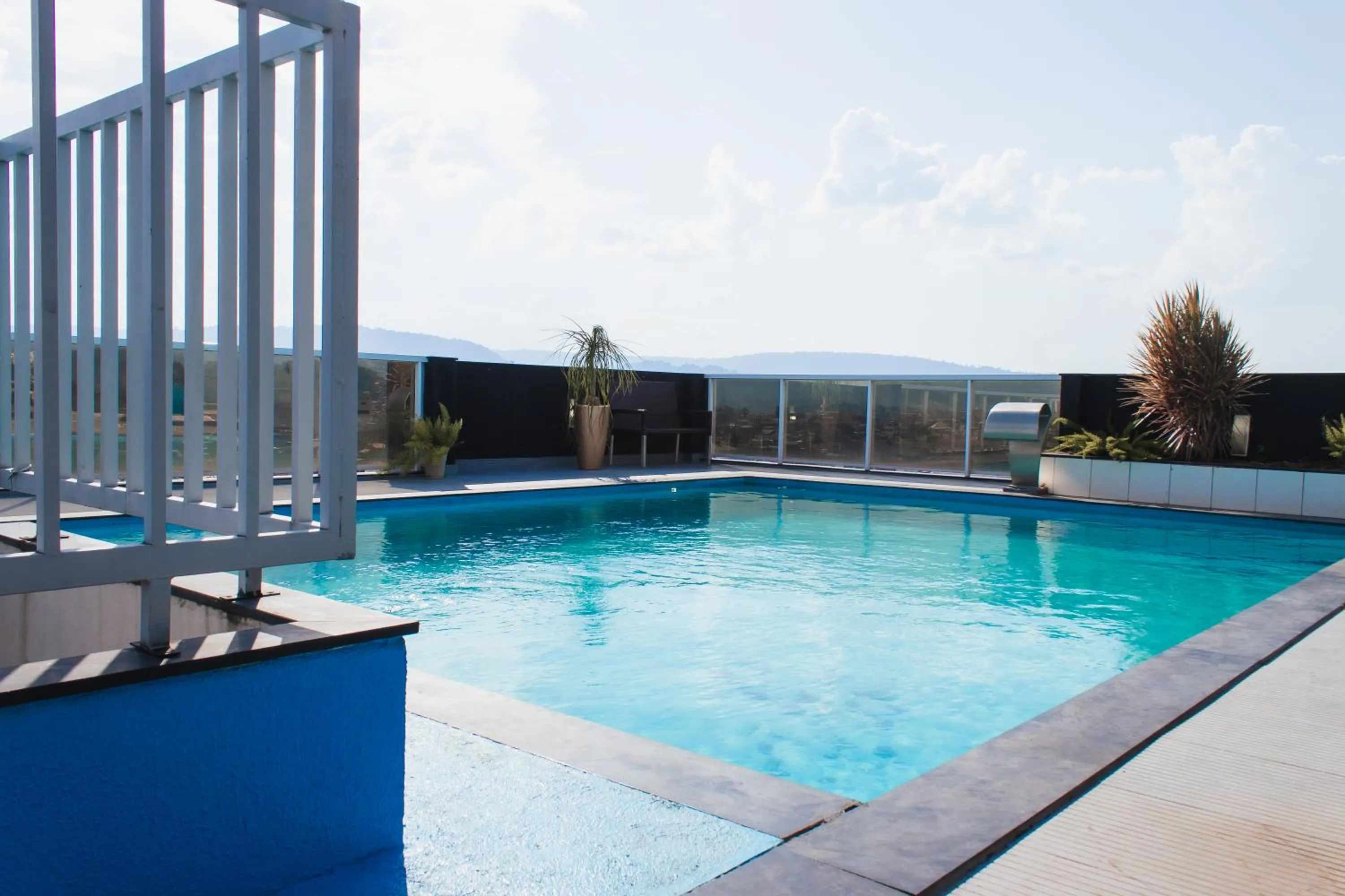 Swimming pool in Atrium Express Hotels