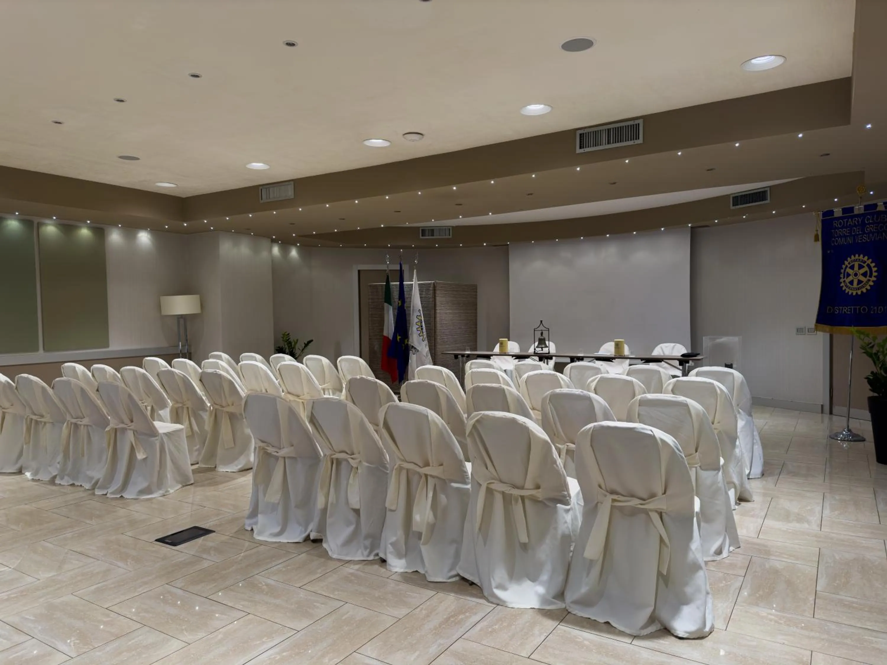 Meeting/conference room in Hotel Marad