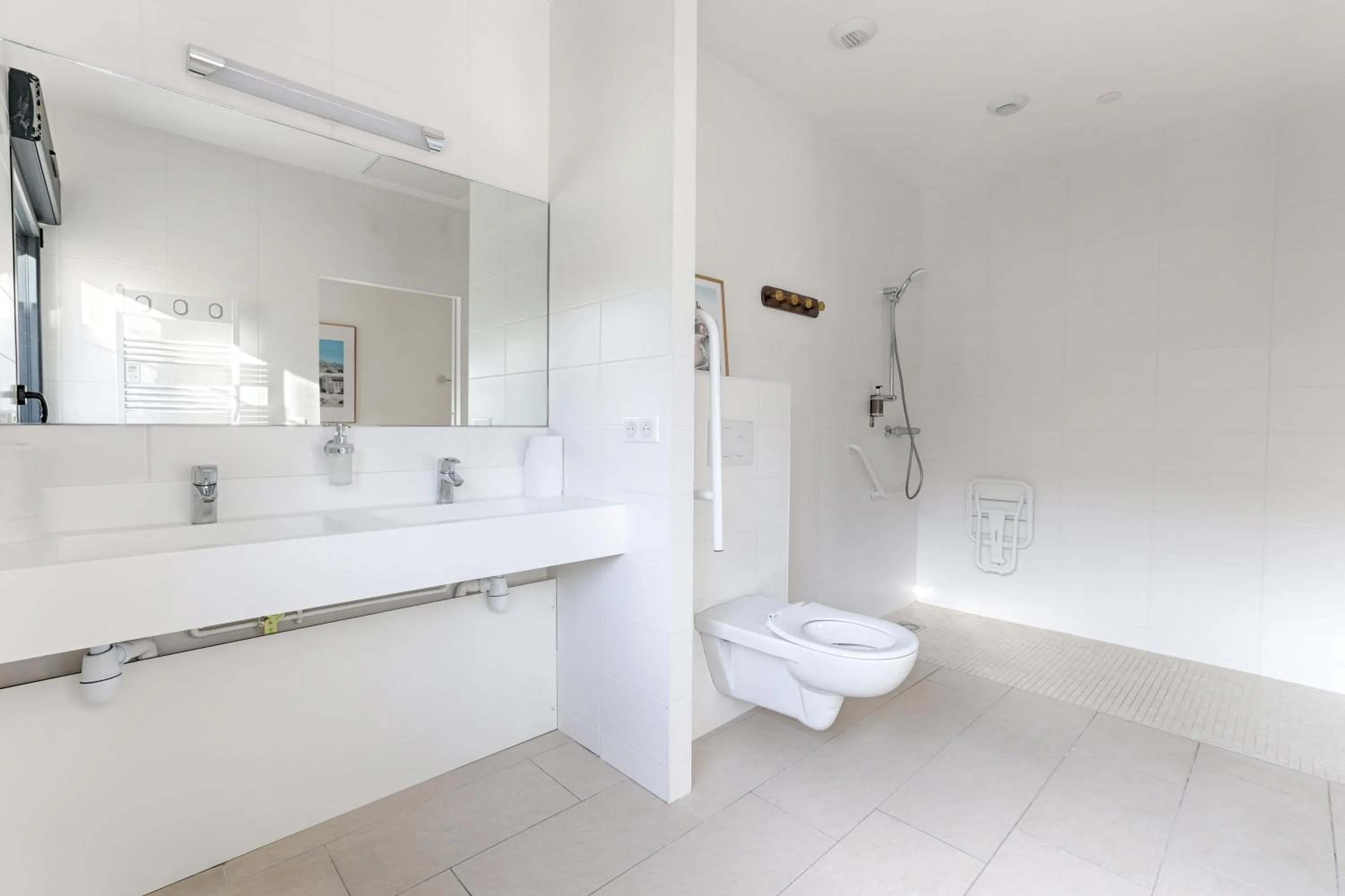 Shower in La Coudraie - Proche de Disneyland