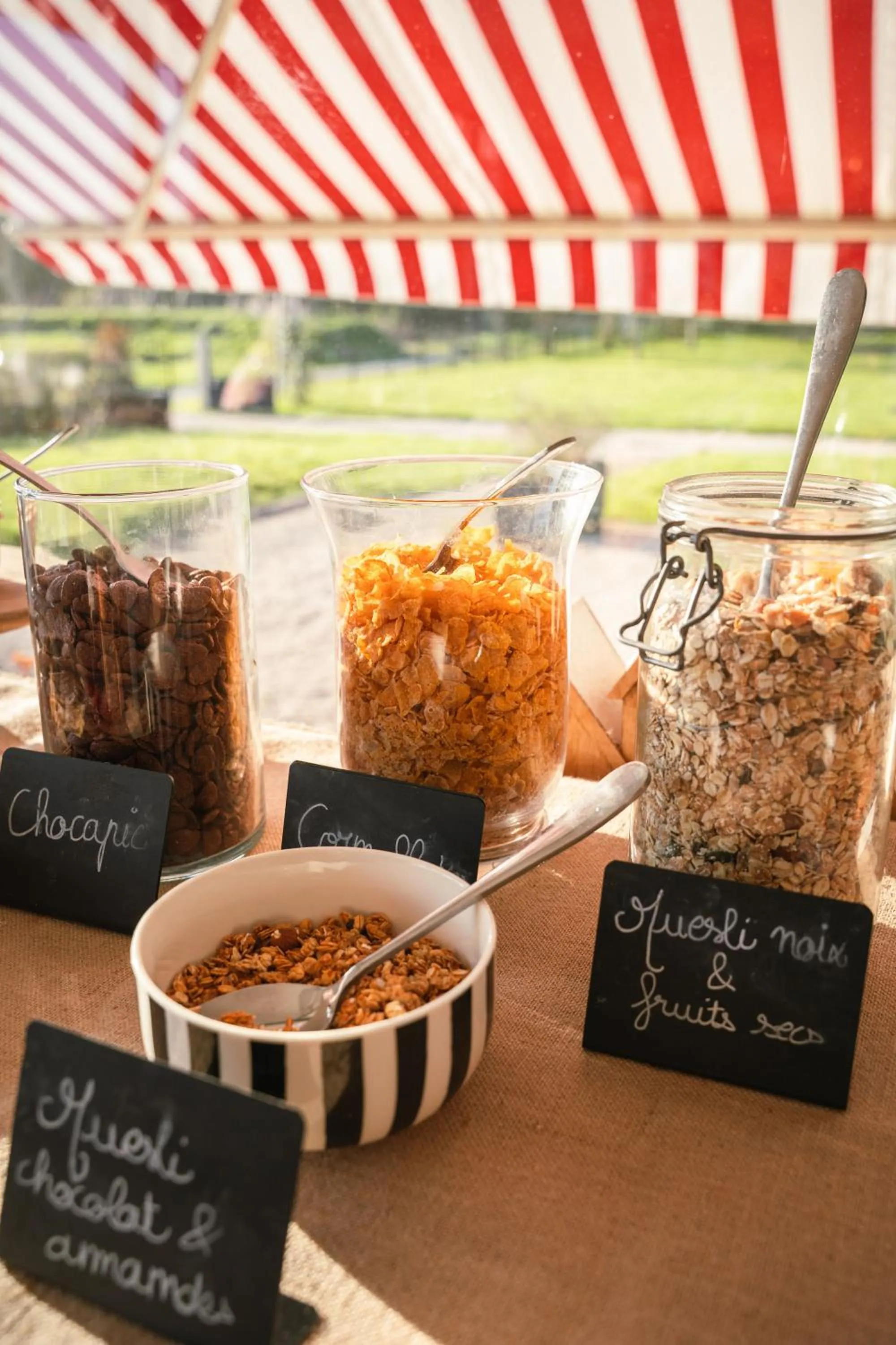 Breakfast in La Coudraie - Proche de Disneyland