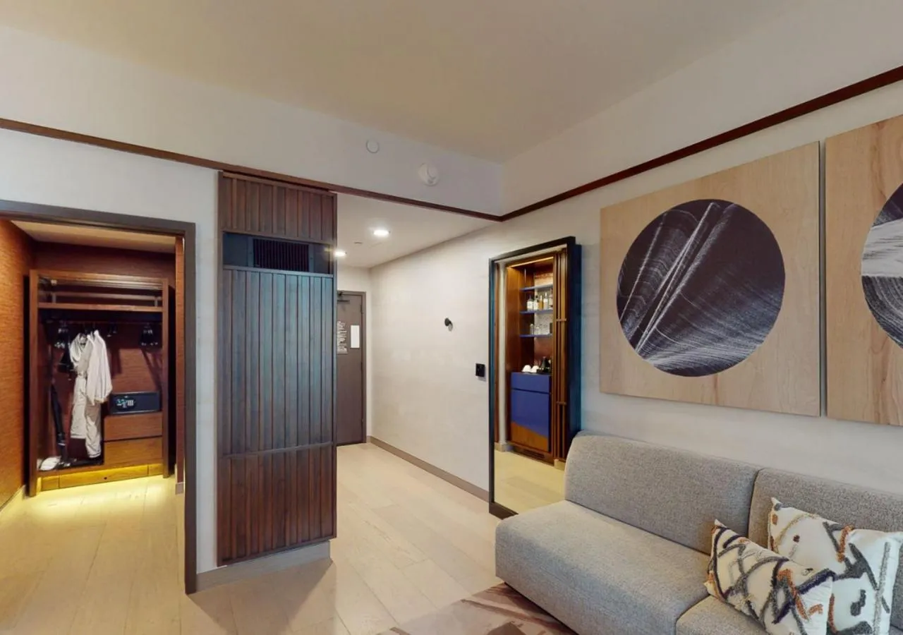 Living room, Bed in Nobu Hotel Atlanta