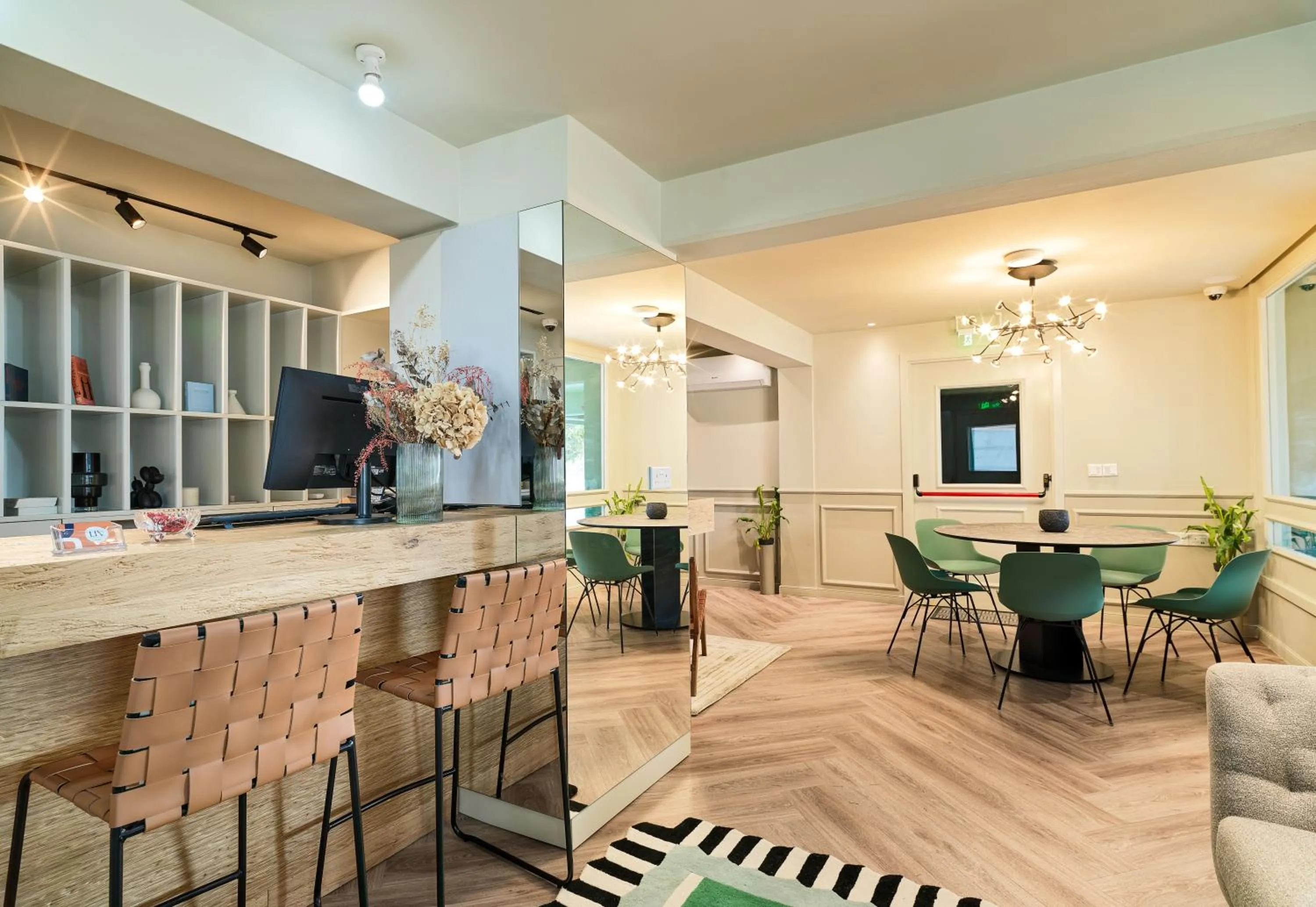 Lobby or reception in LIV The City Suites ADULTS ONLY