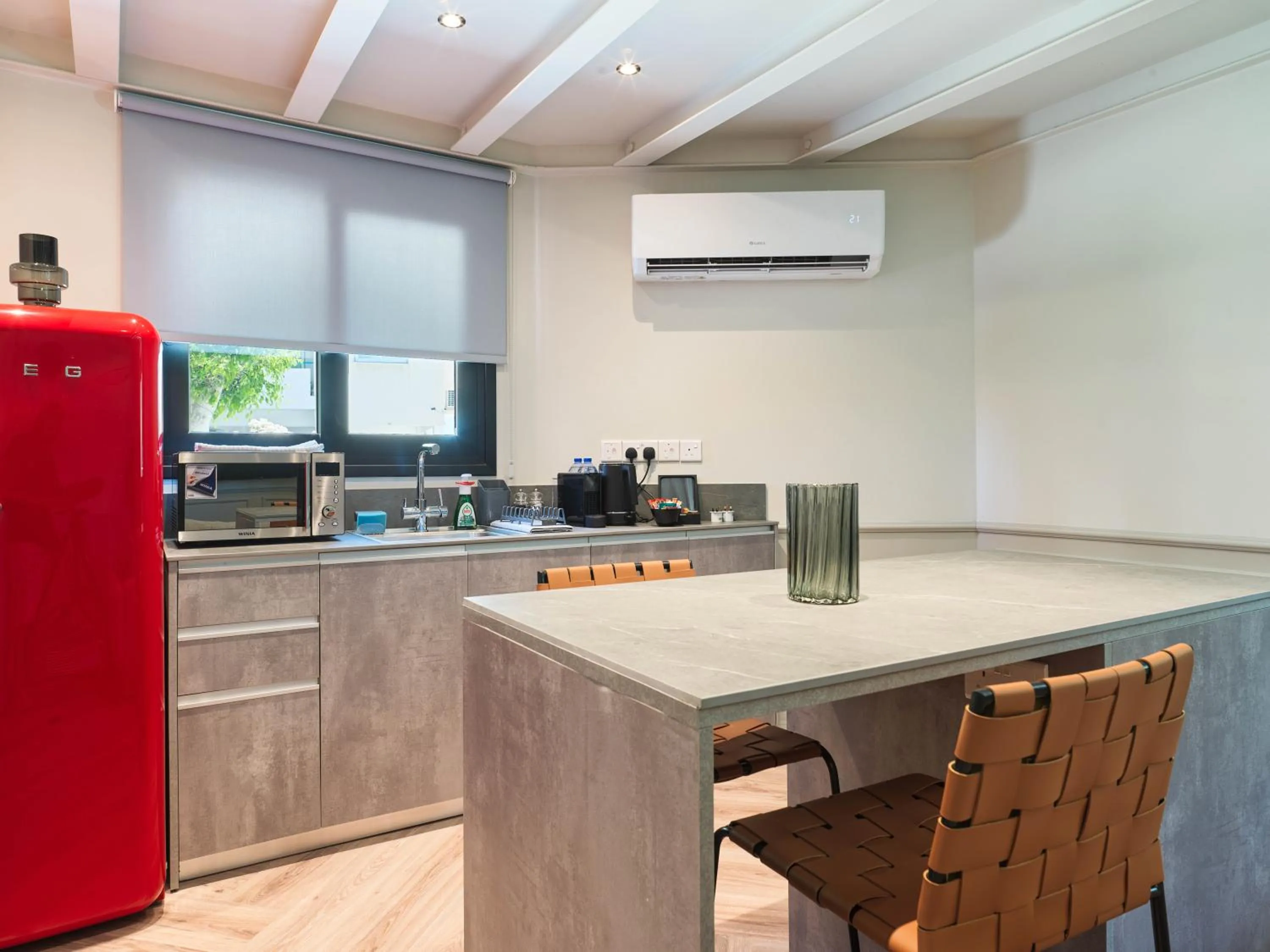 Kitchen or kitchenette in LIV The City Suites ADULTS ONLY