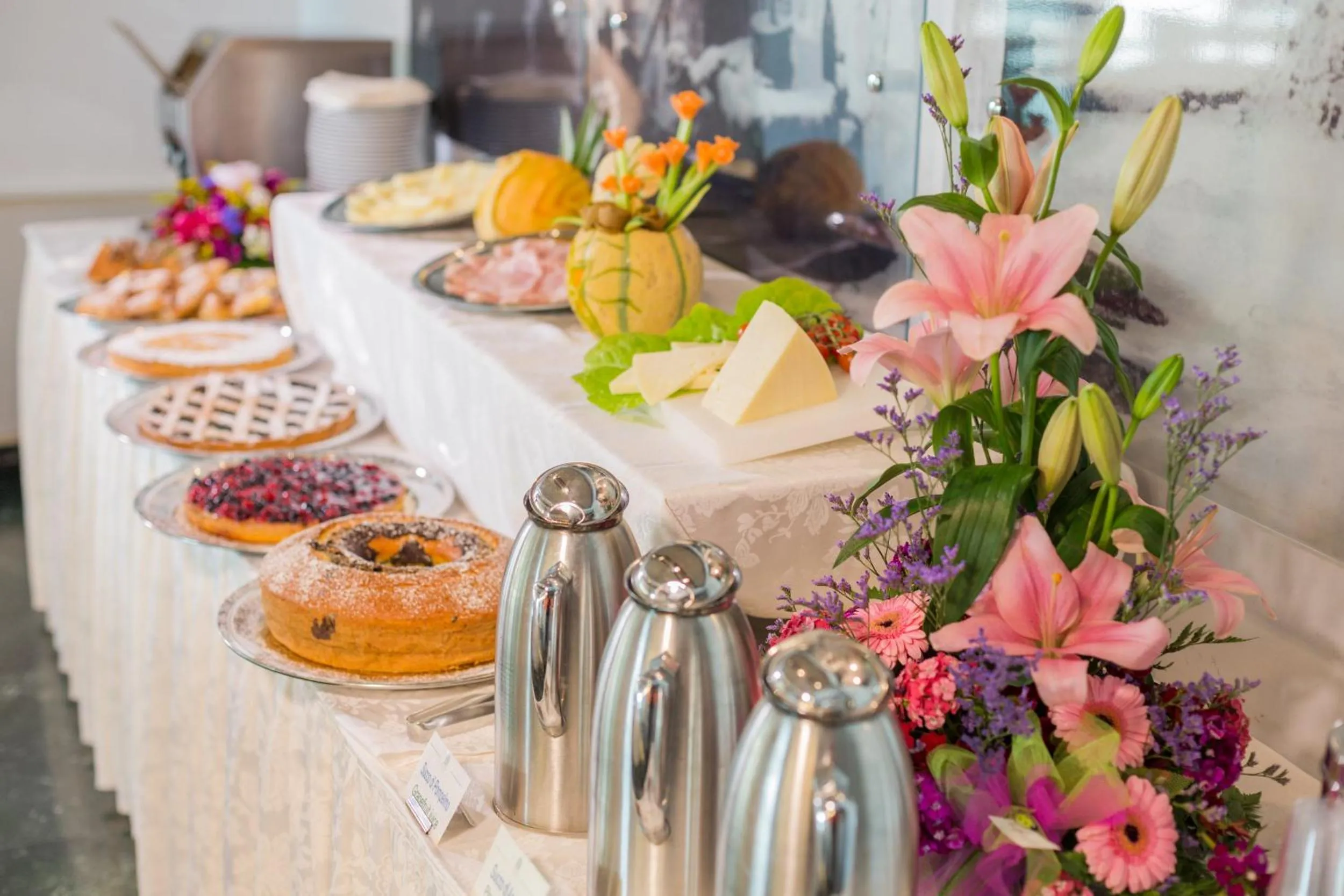 Restaurant/places to eat in Victoria Terme Hotel