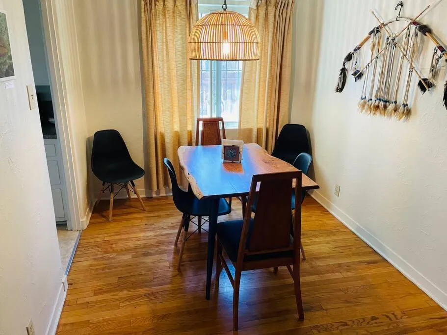 Dining area in Vintage charm vacation home with modern comforts near Old Town