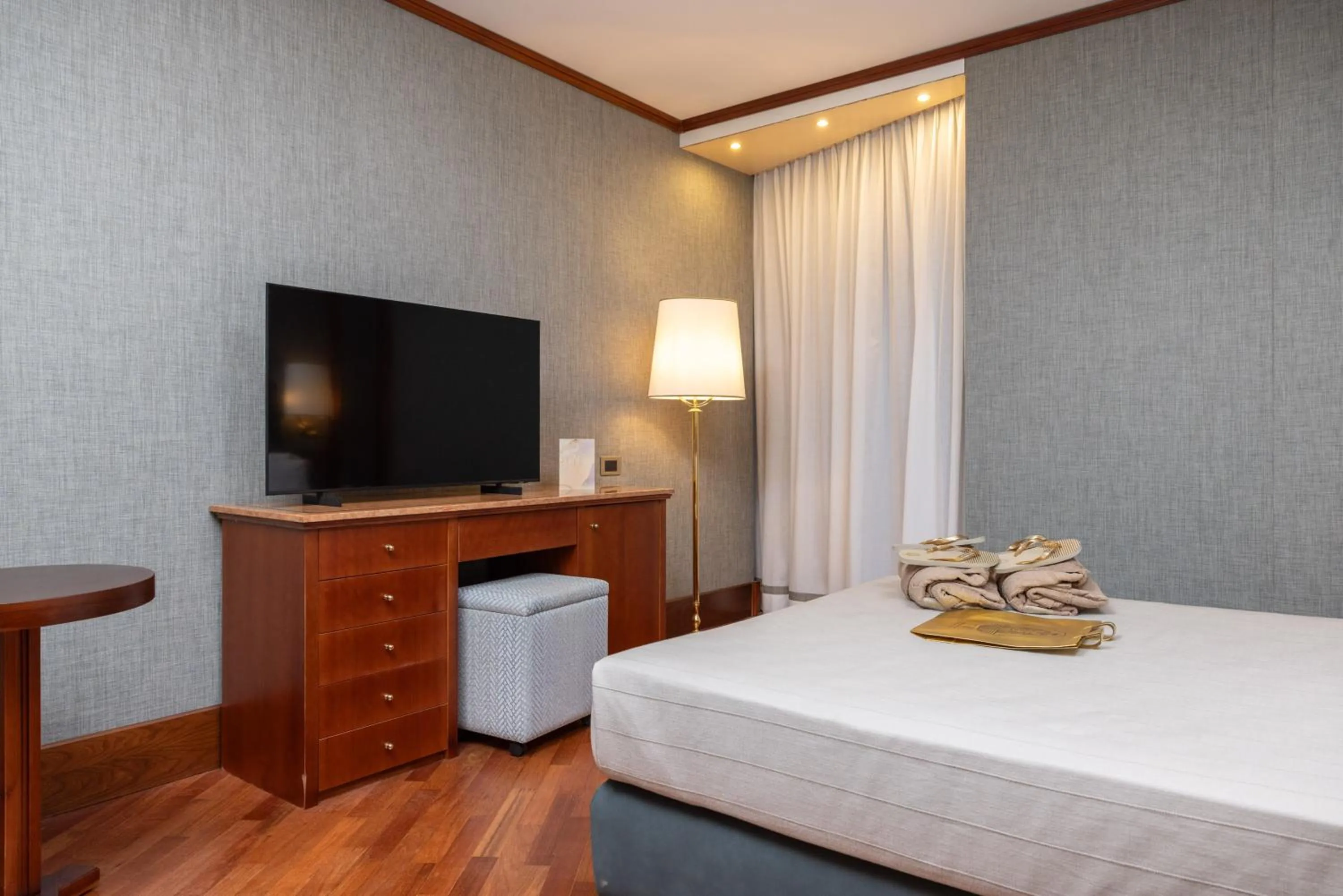 Bedroom, Bed in Grand Hotel Duca D'Este