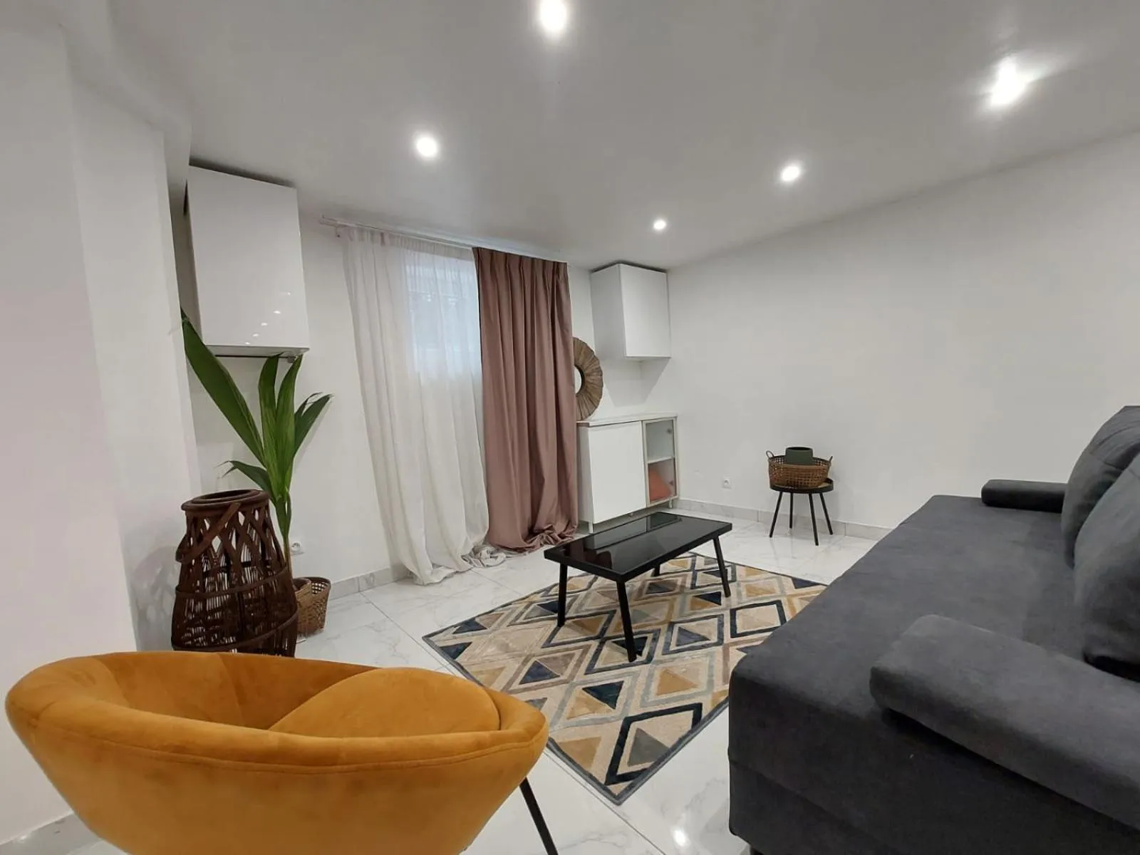 Happy Land Holliday residential