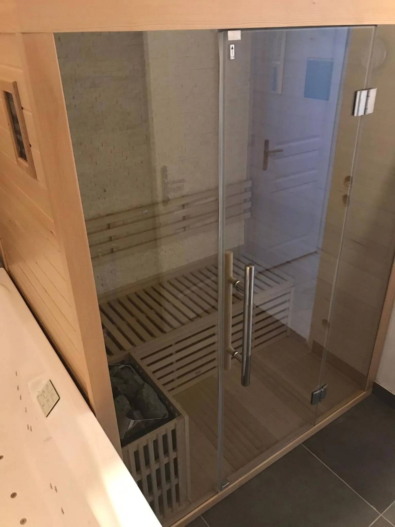 Happy Land Holliday residential