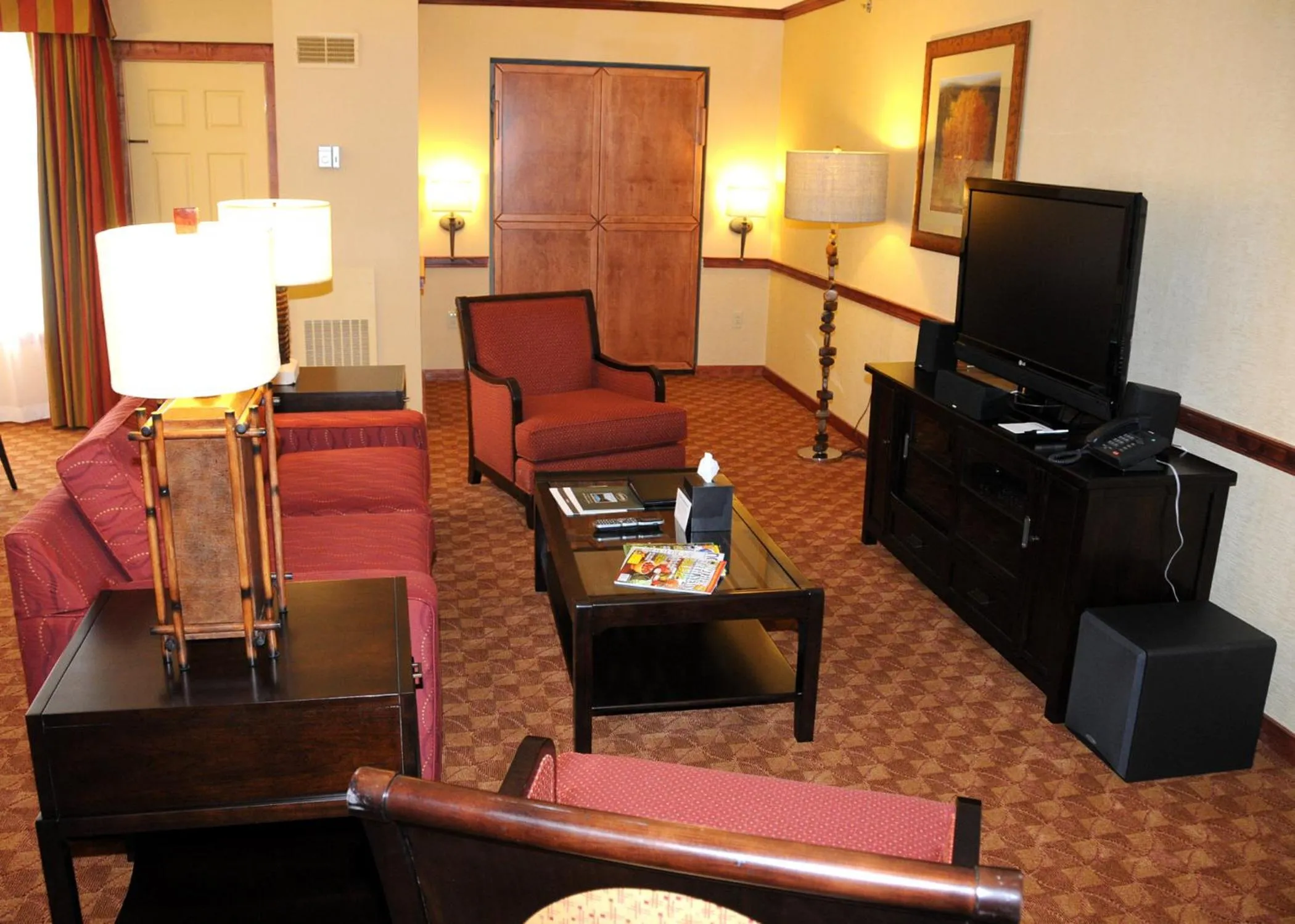 Photo of the whole room in Slopeside Hotel by Seven Springs Resort