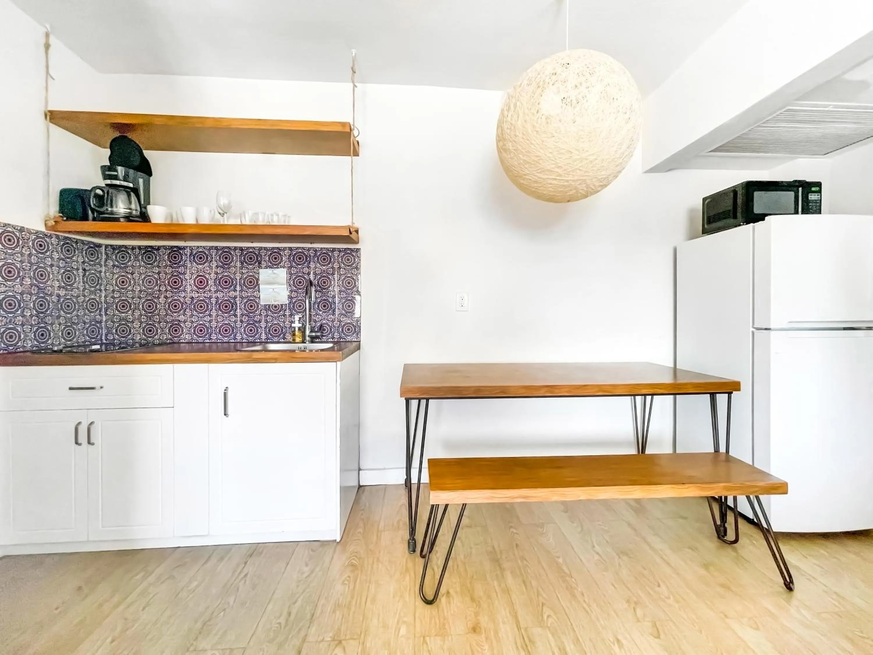 Kitchen or kitchenette in The Delmar