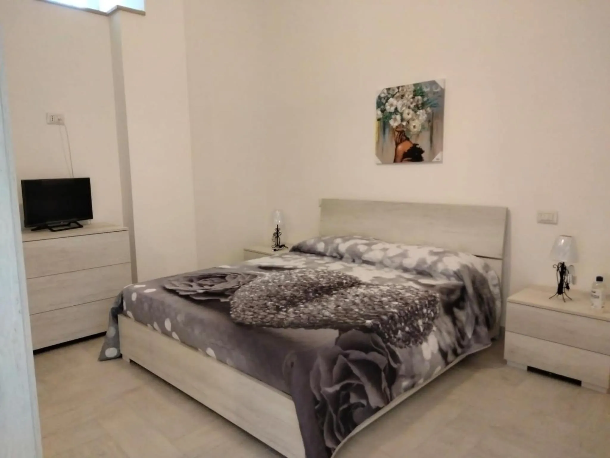 Bed in CASA RED ROSE