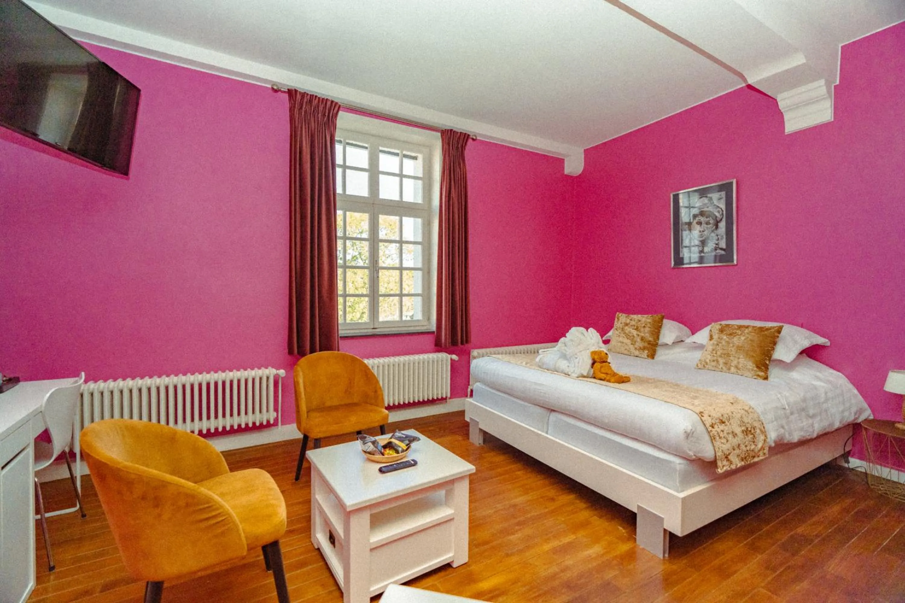 Bed in Hotel Restaurant Steenhuyse