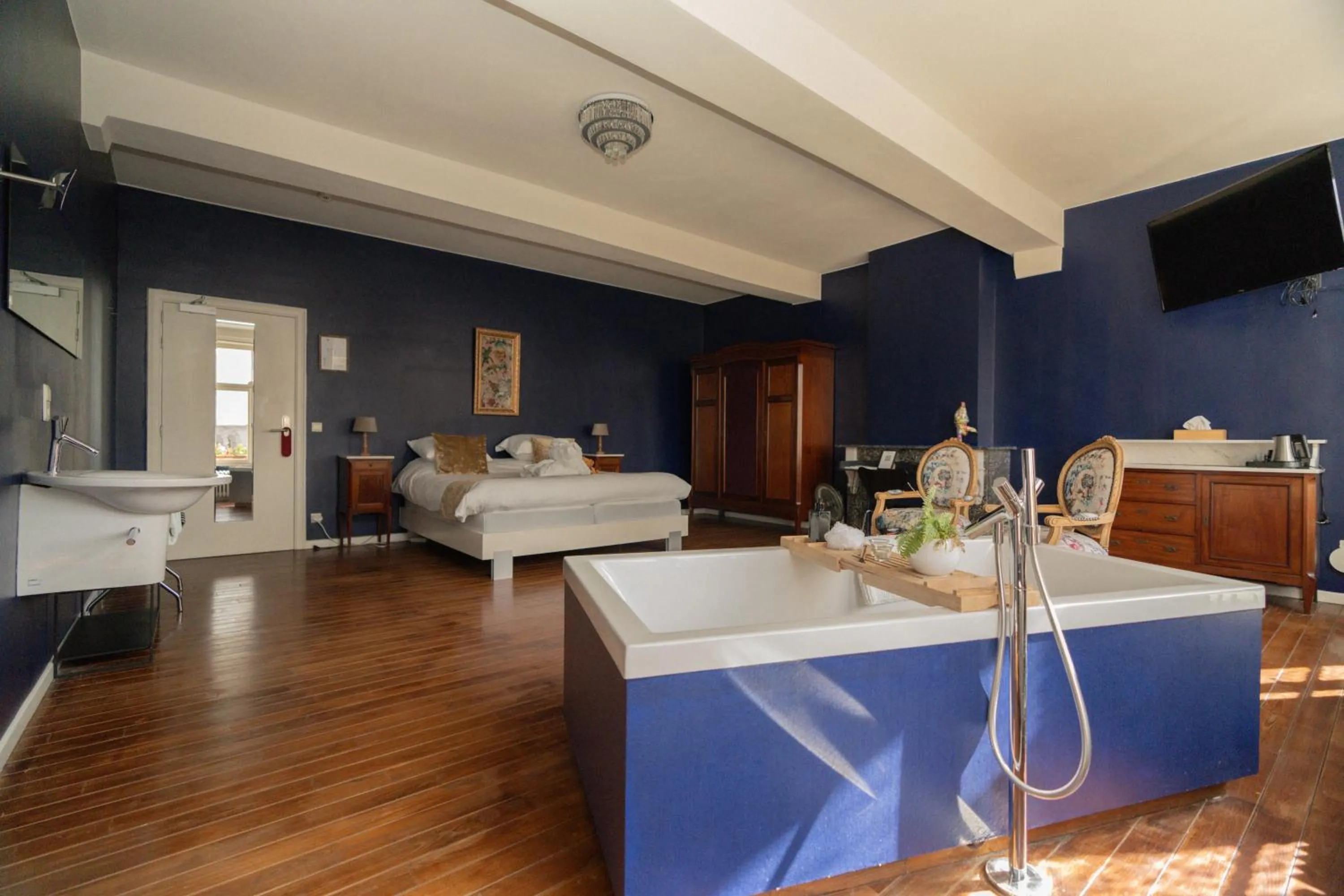 Bed in Hotel Restaurant Steenhuyse