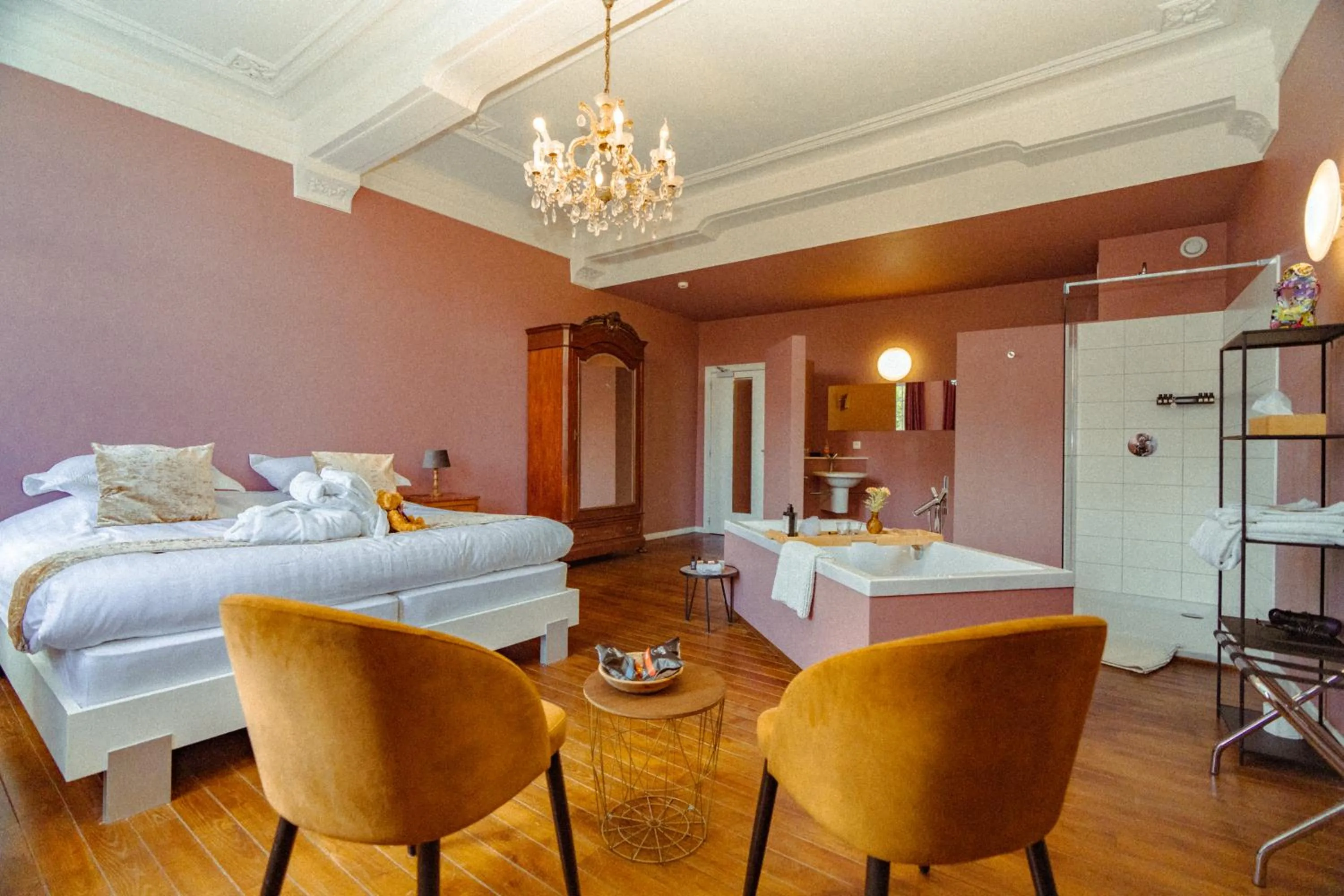 Bed in Hotel Restaurant Steenhuyse