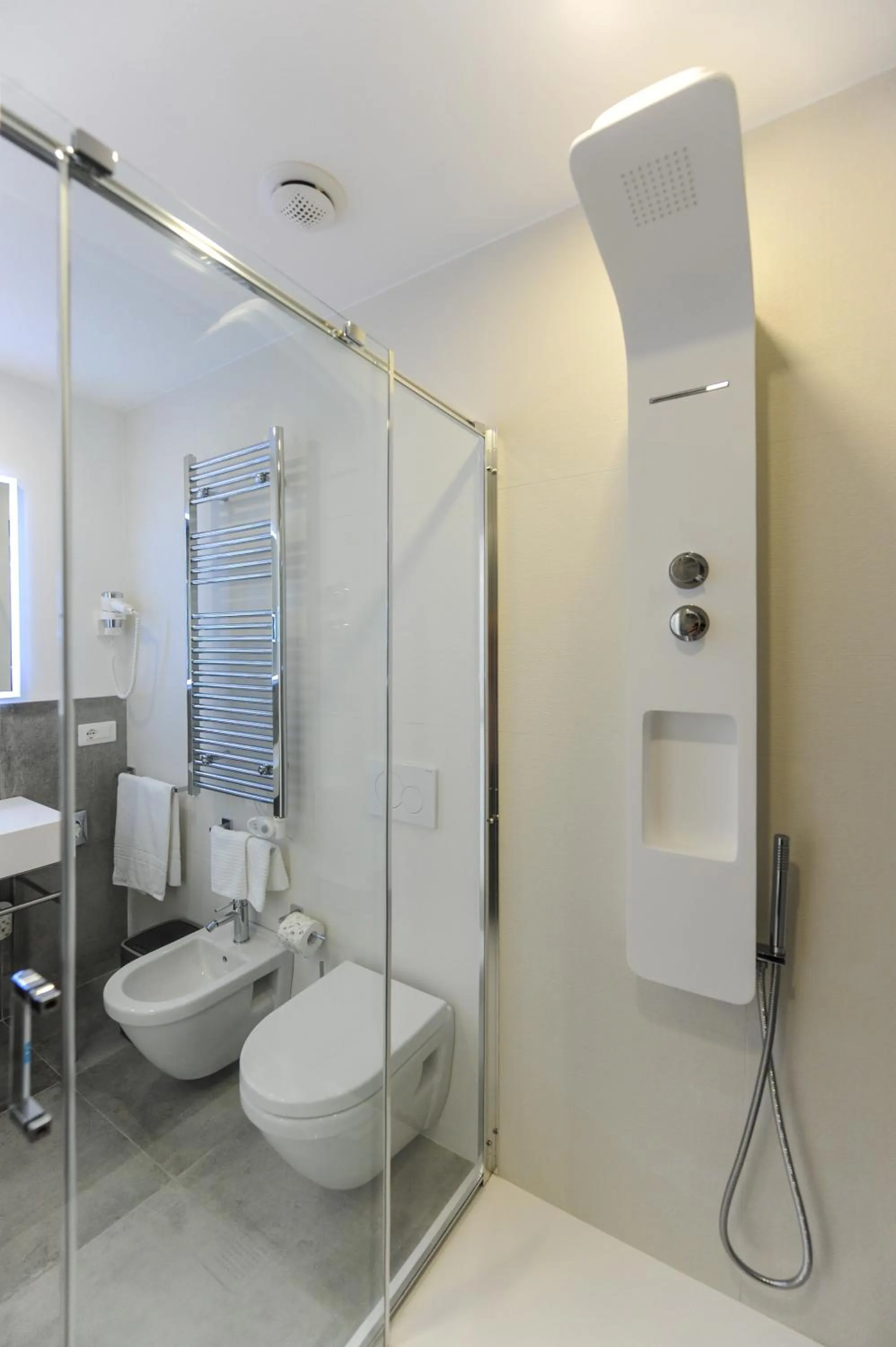 Bathroom in Bellini Relais