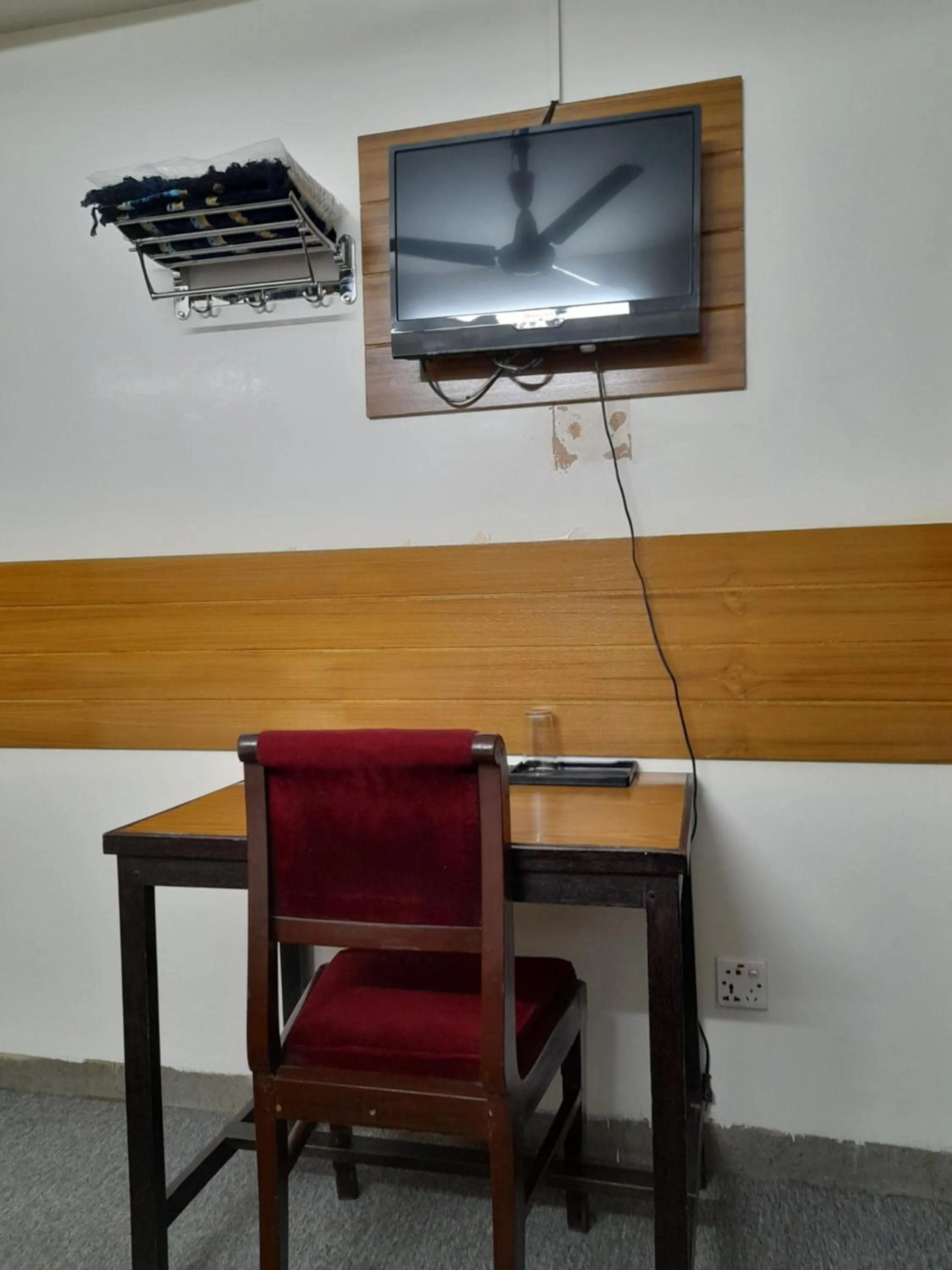 Area and facilities in Hotel Shahin residential