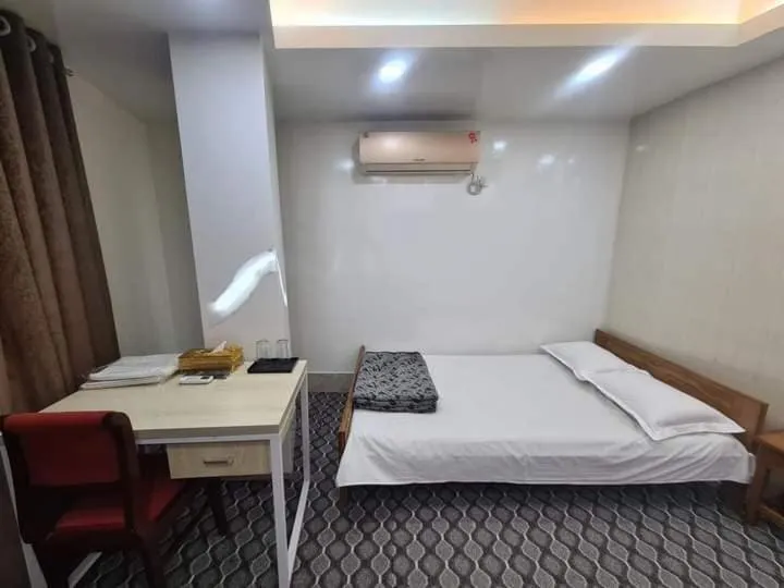 Bed in Hotel Shahin residential