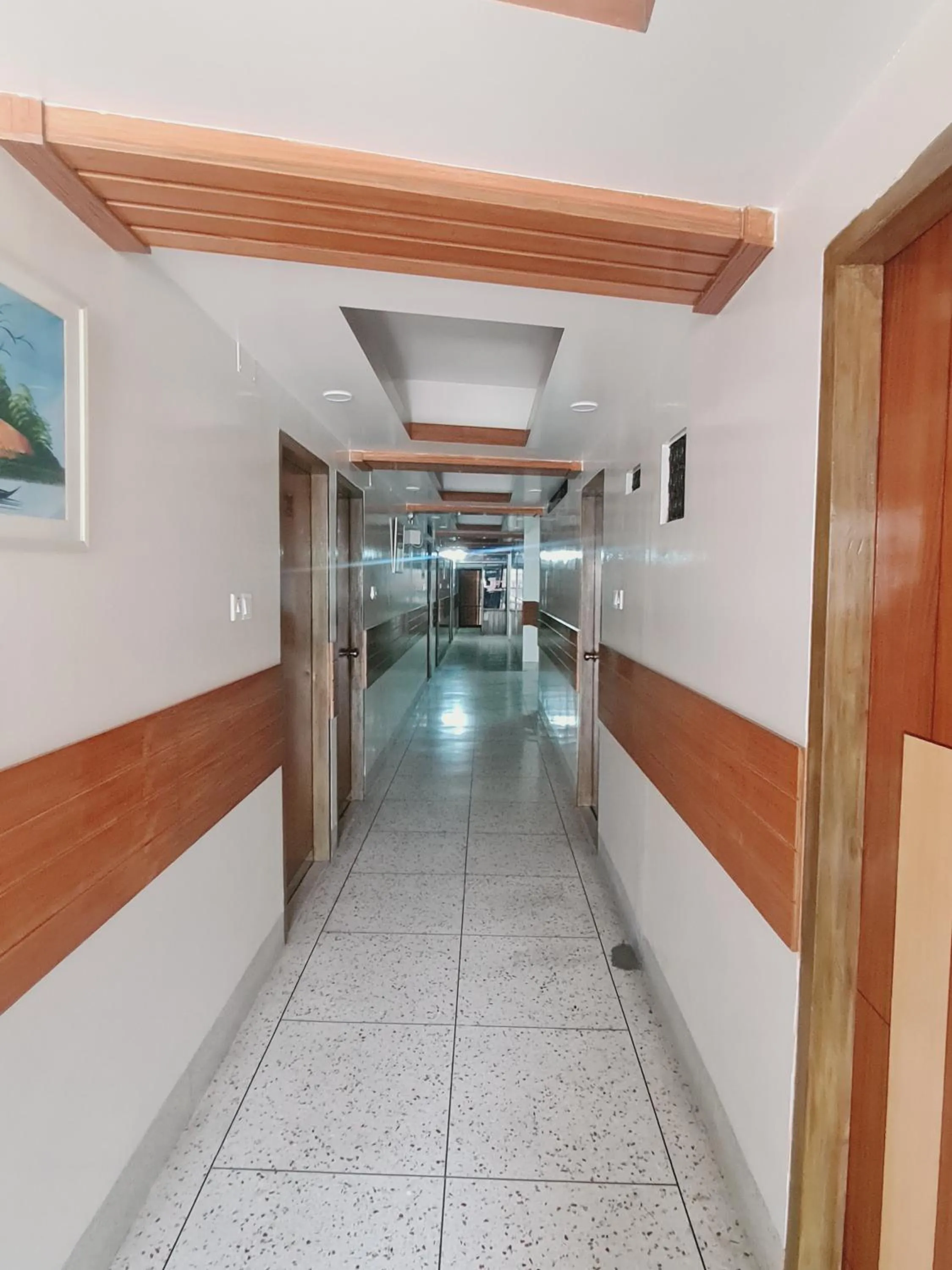 locker in Hotel Shahin residential