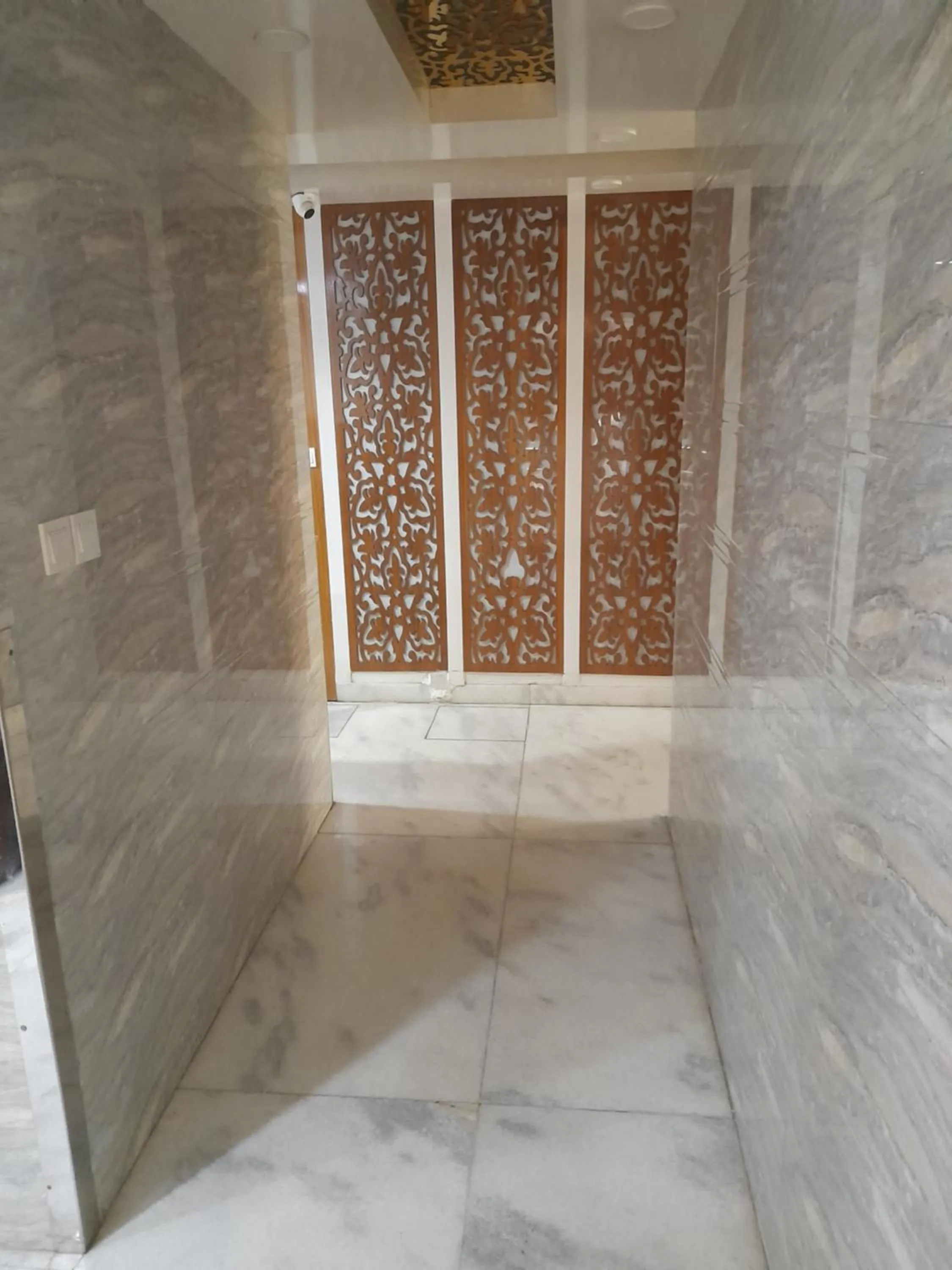 Property building in Hotel Shahin residential