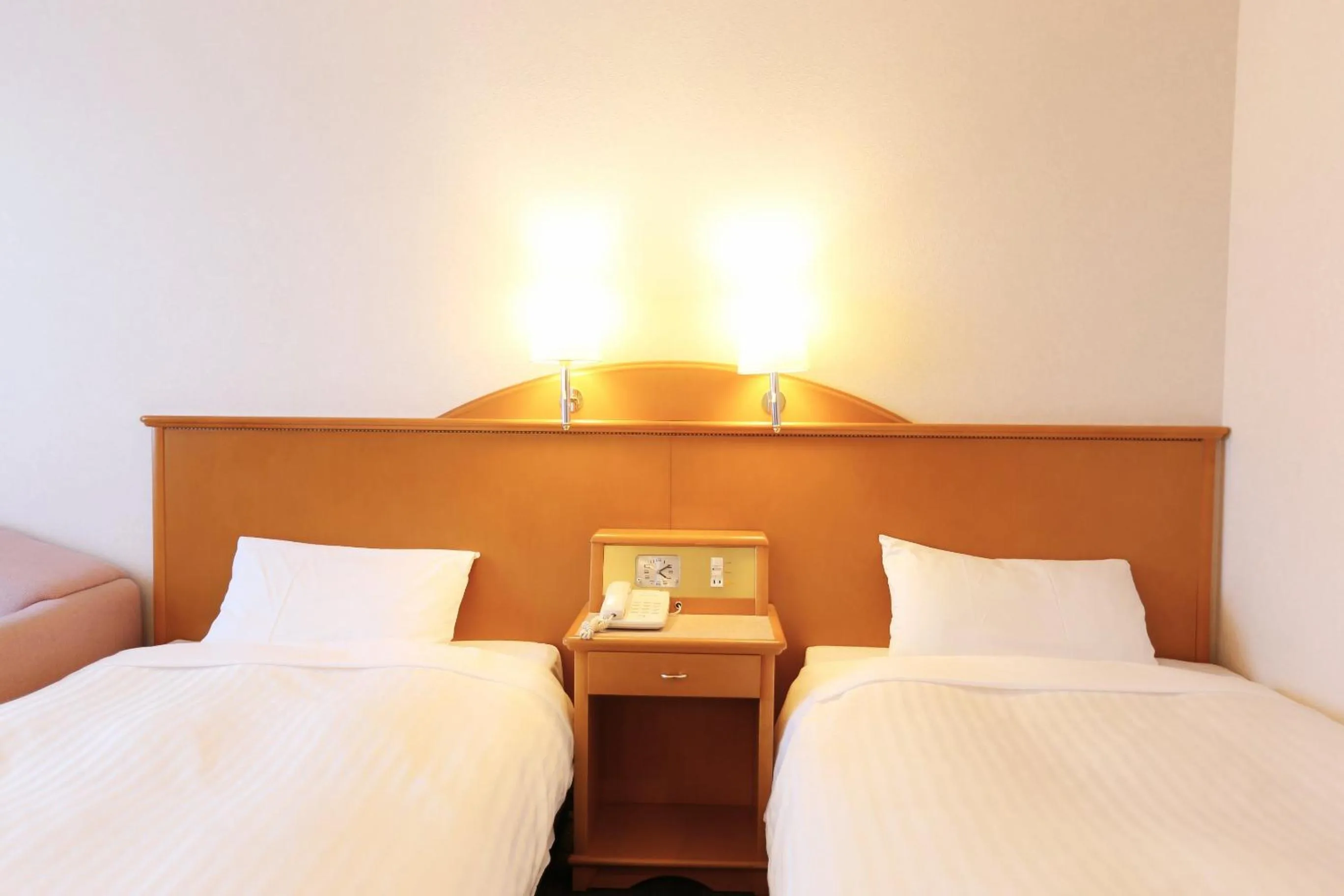 Photo of the whole room, Bed in Hotel Castle Inn Ise Meotoiwa