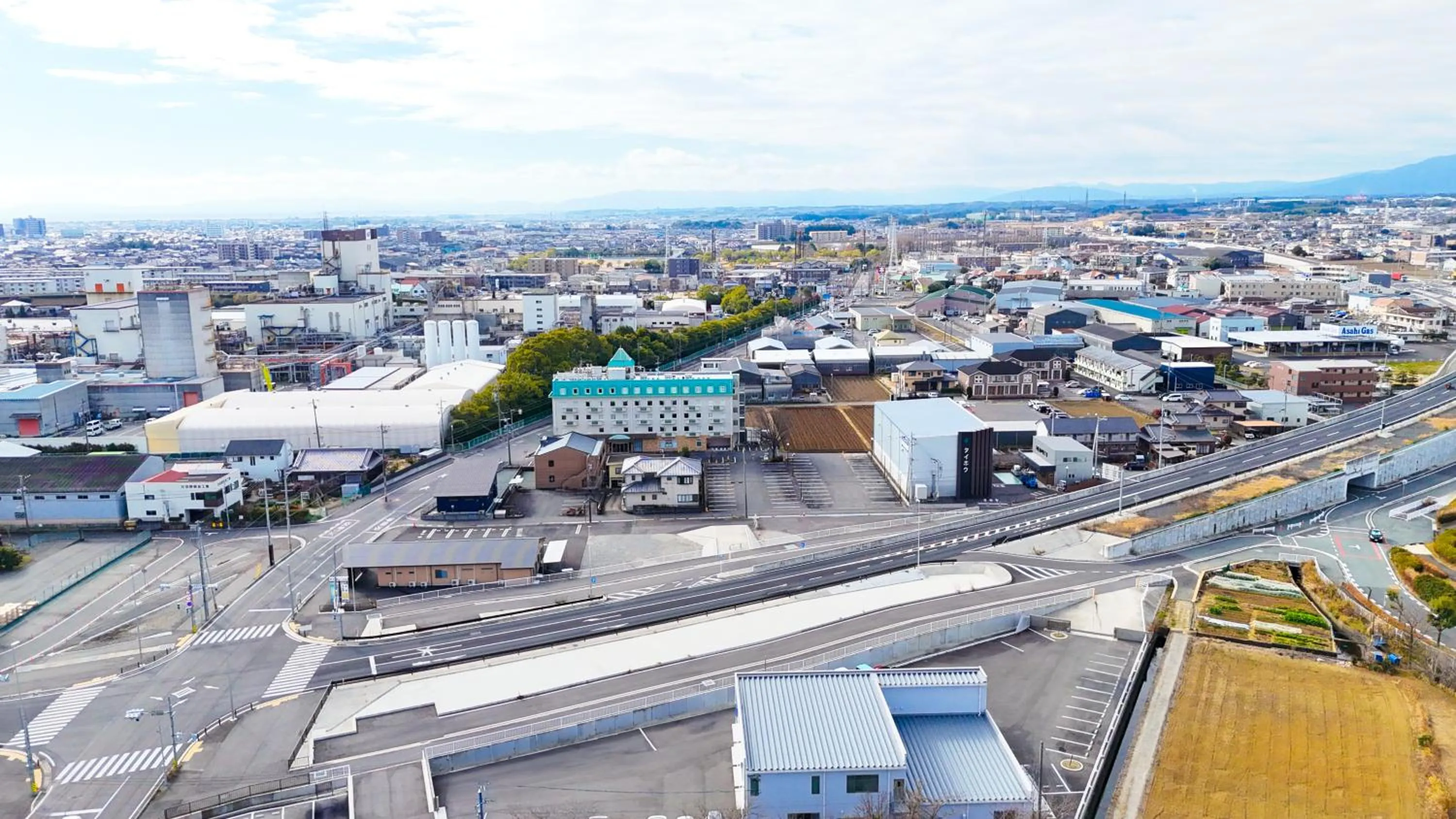 Property building in Hotel Castle Inn Suzuka Chuo