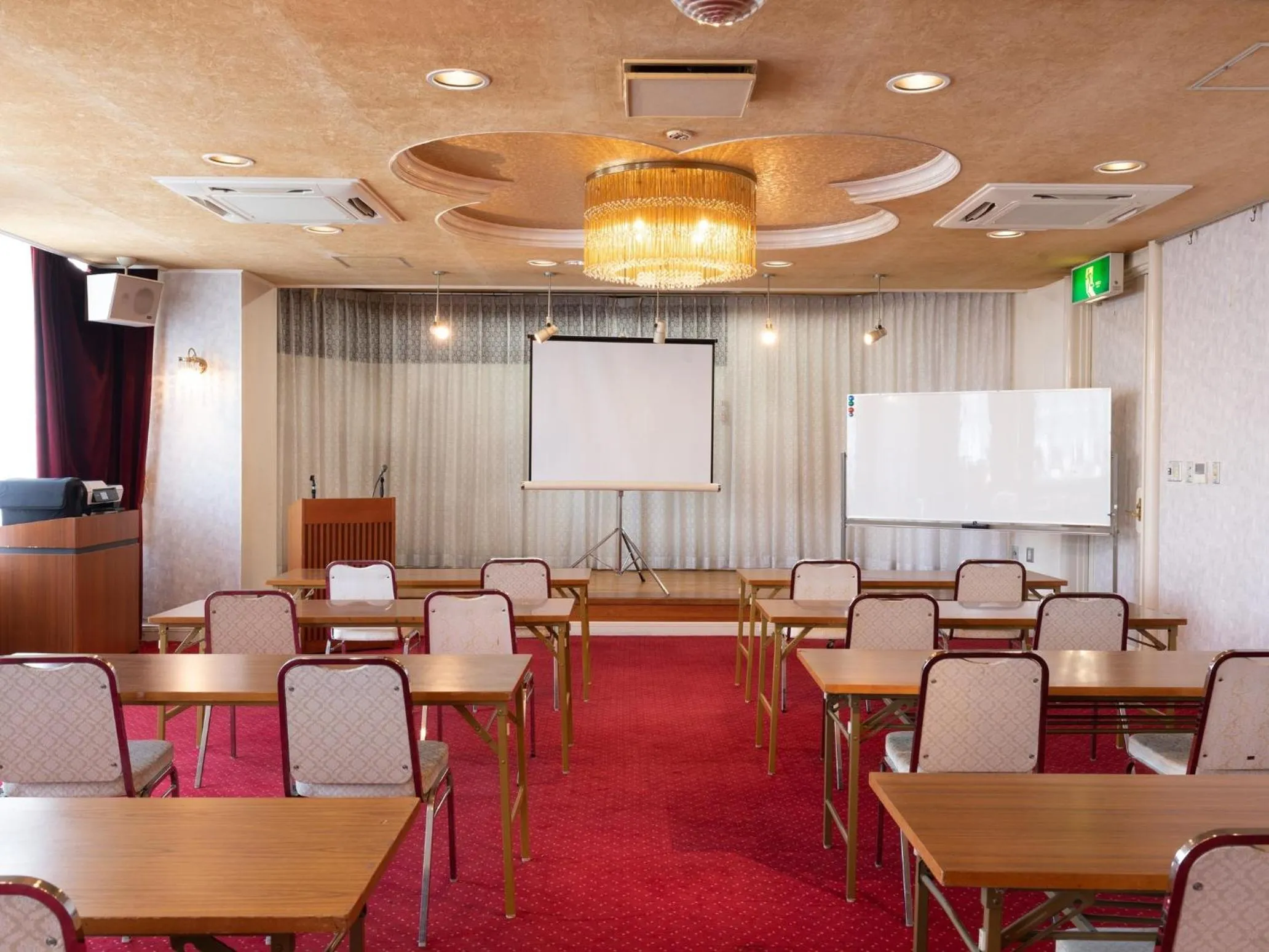 Meeting/conference room in Hotel Castle Inn Yokkaichi