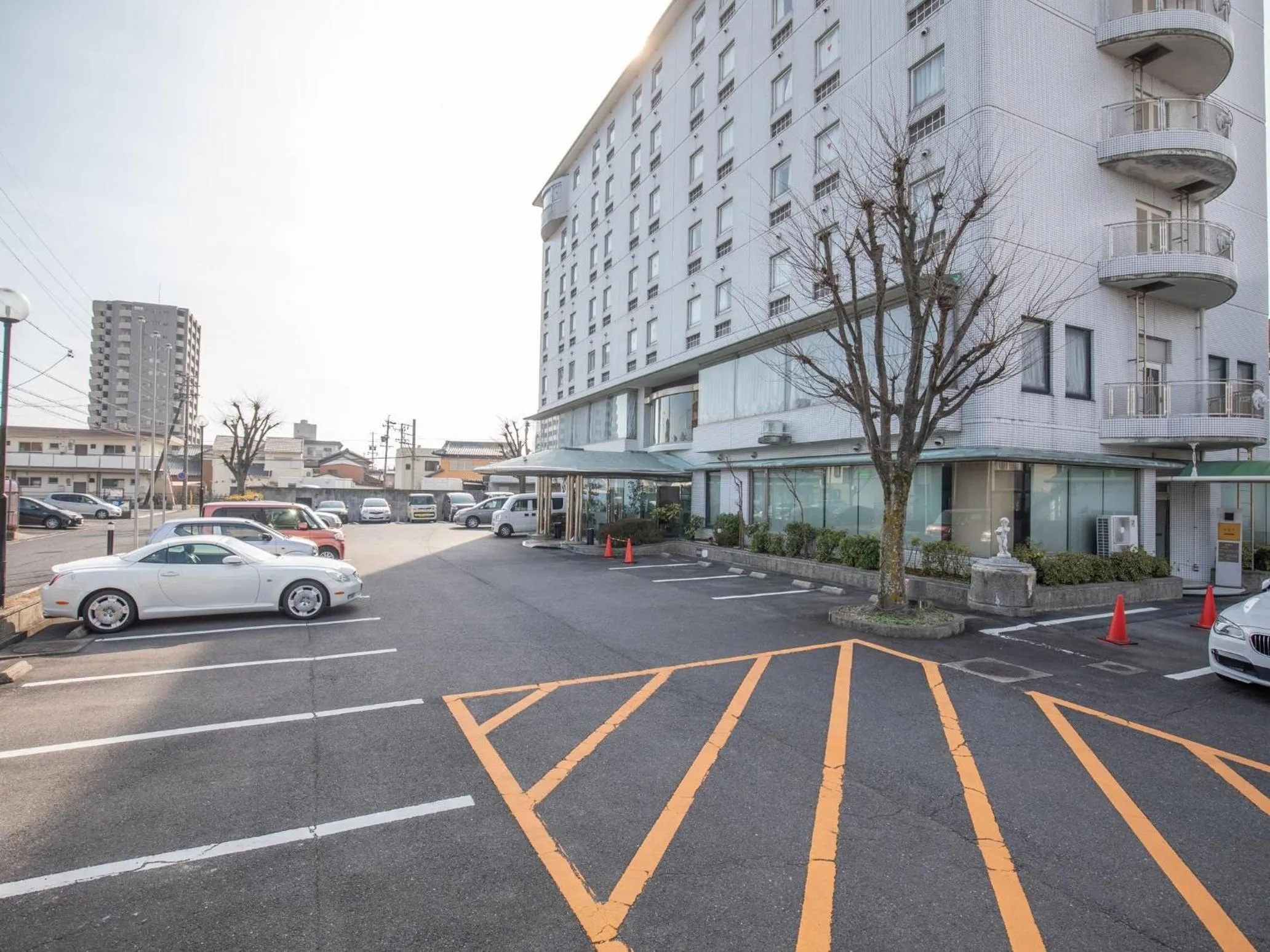 Parking in Hotel Castle Inn Yokkaichi