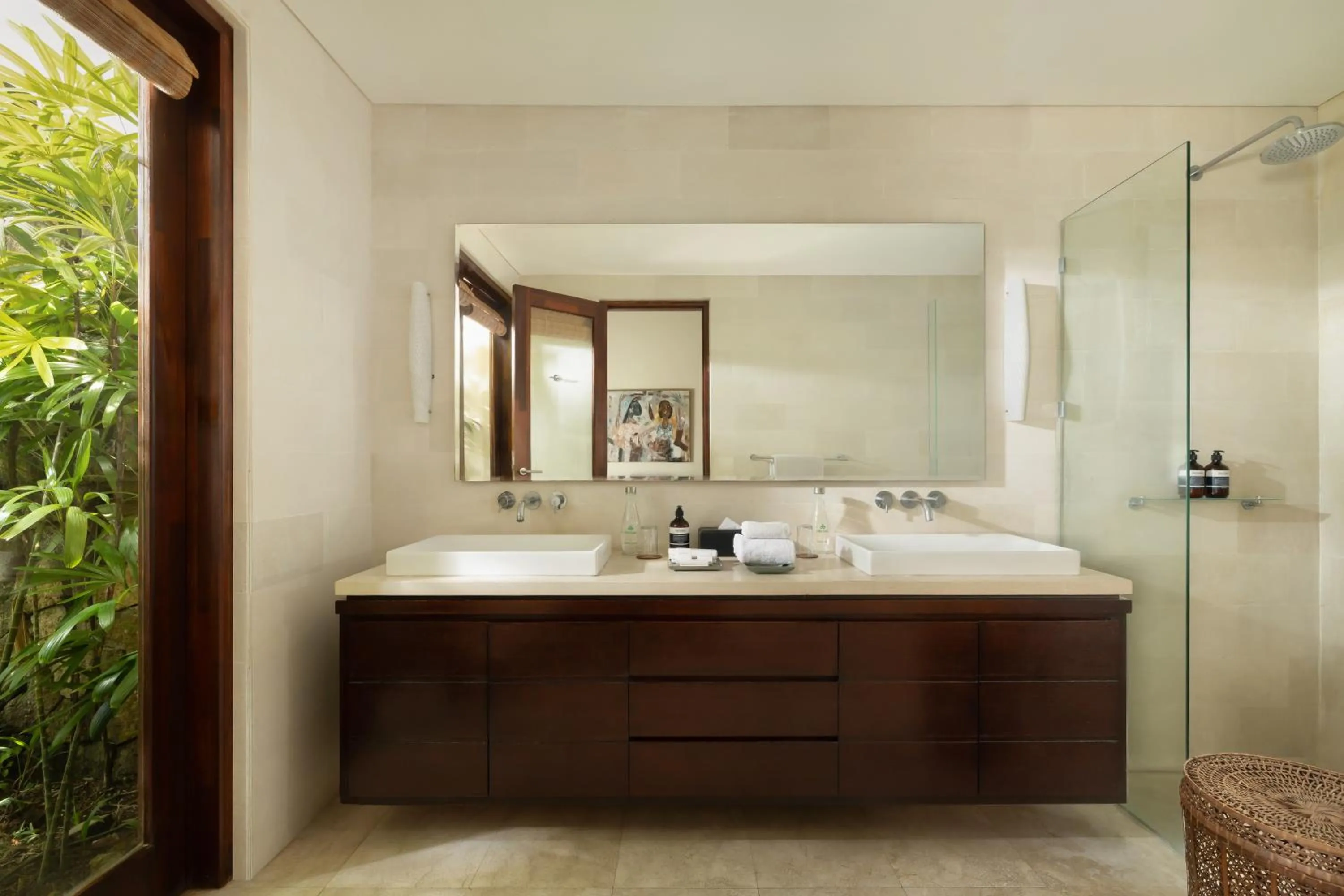 Bathroom in The Suar Seminyak by Nakula