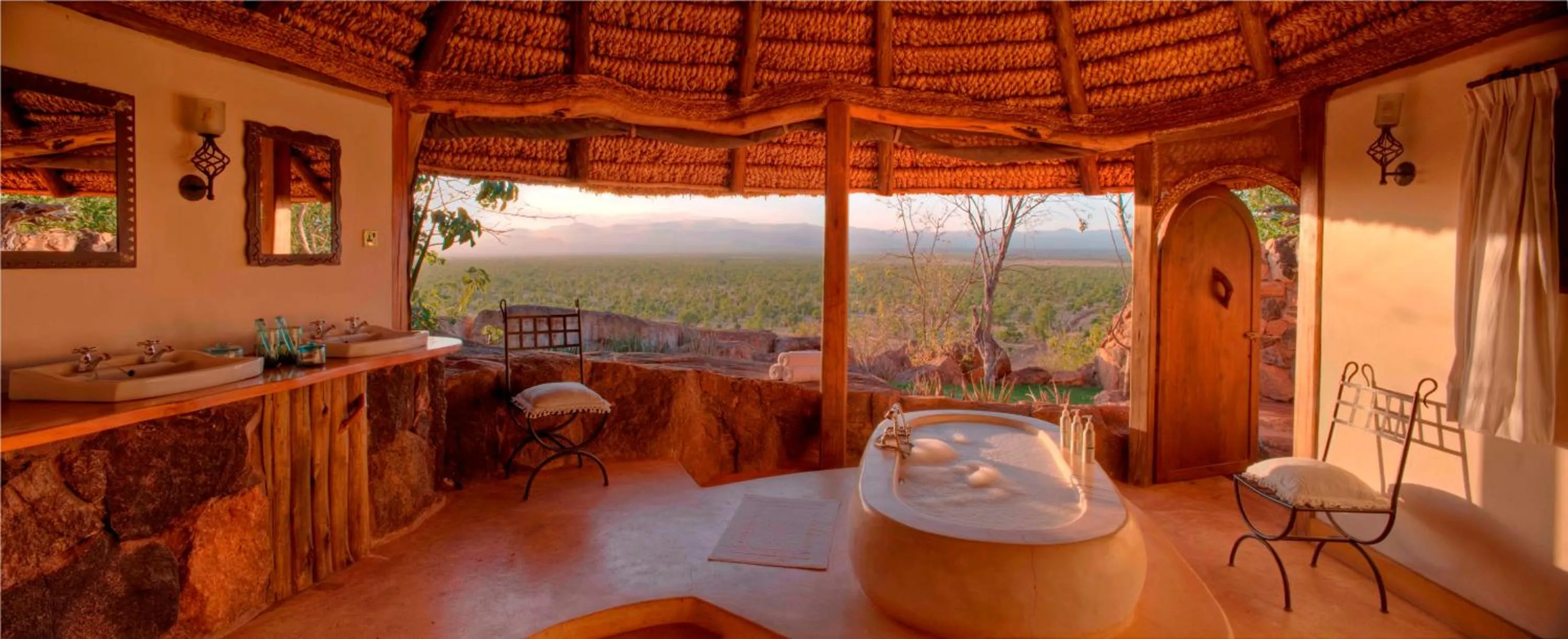 Bathroom in Elewana Elsa's Kopje