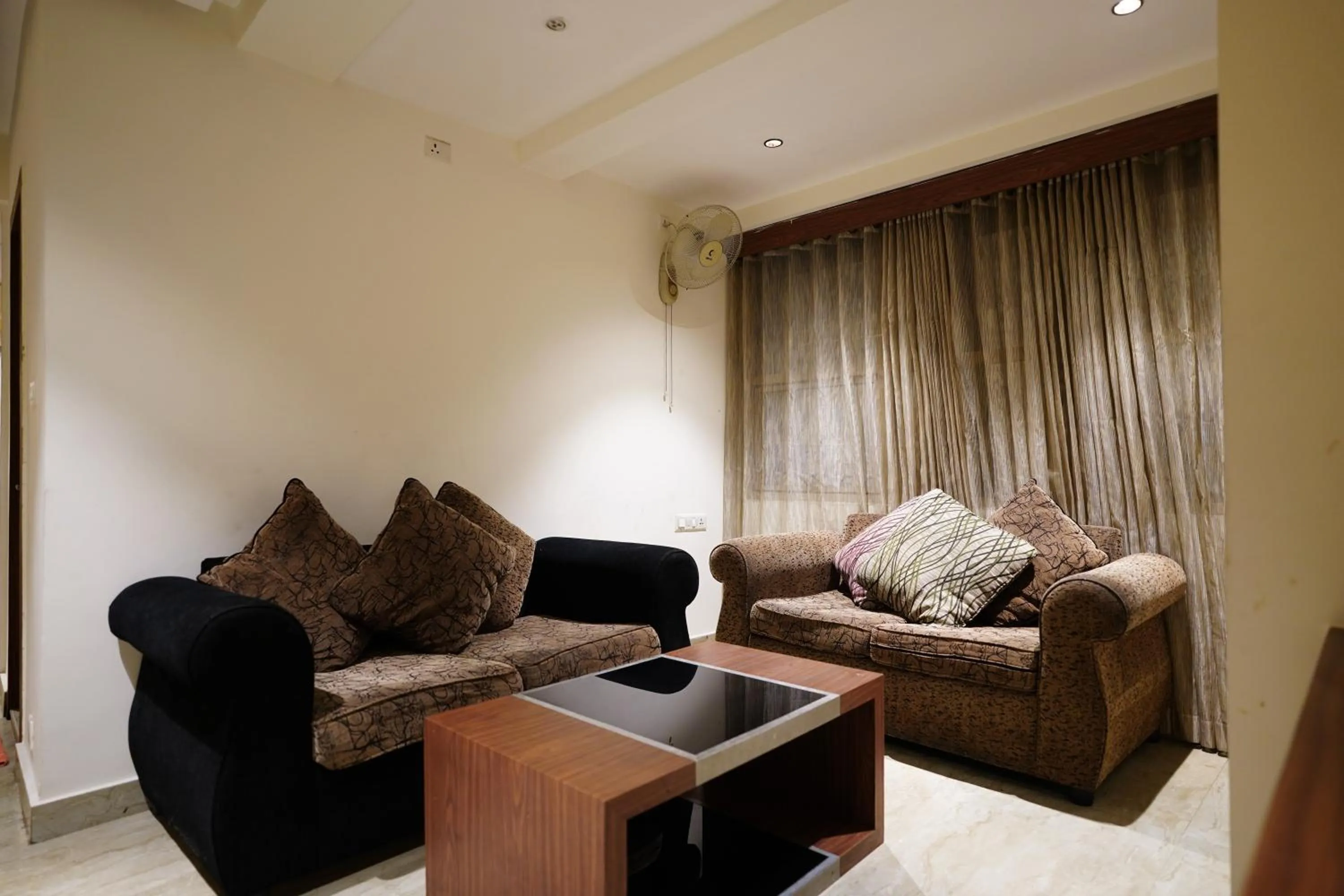 Emarald Hotel Calicut