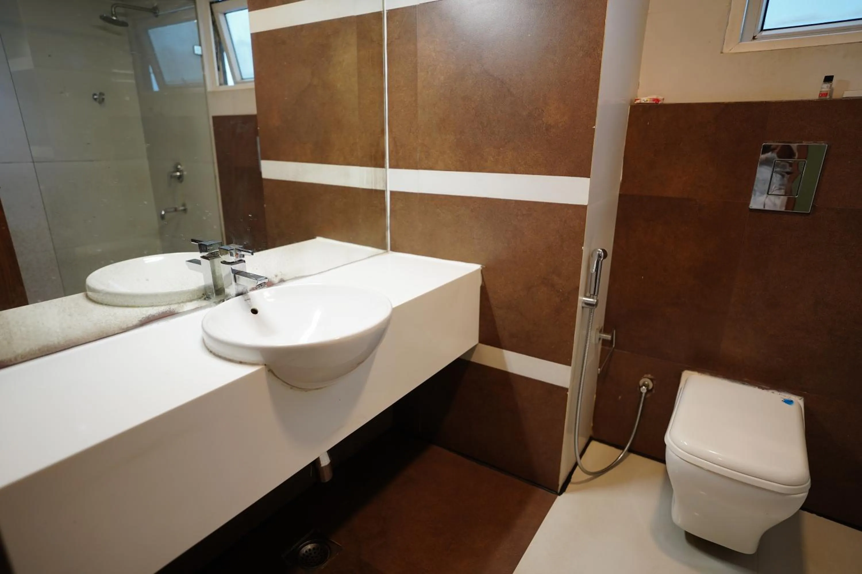 Emarald Hotel Calicut