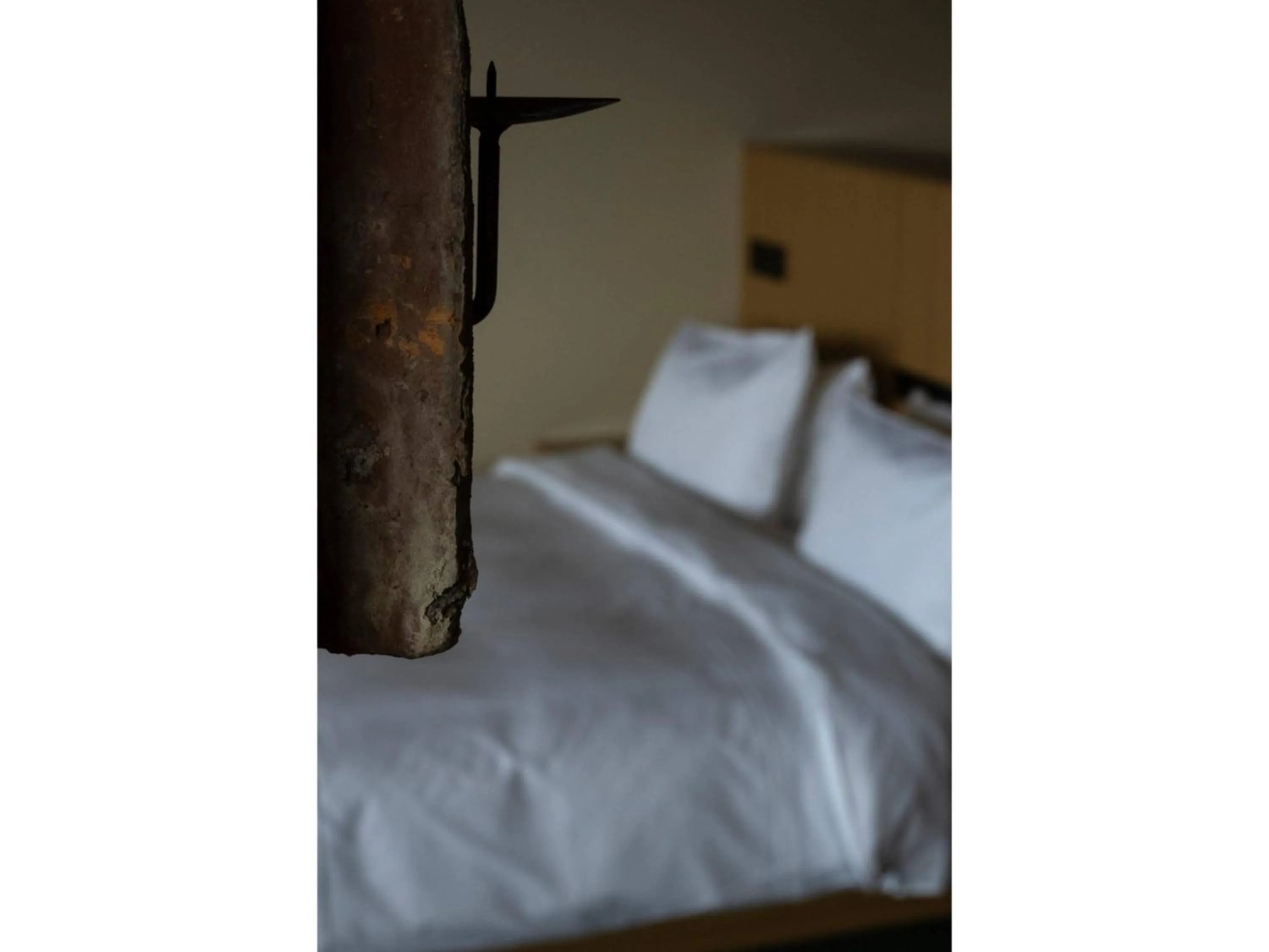 Decorative detail, Bed in Hatago Vison