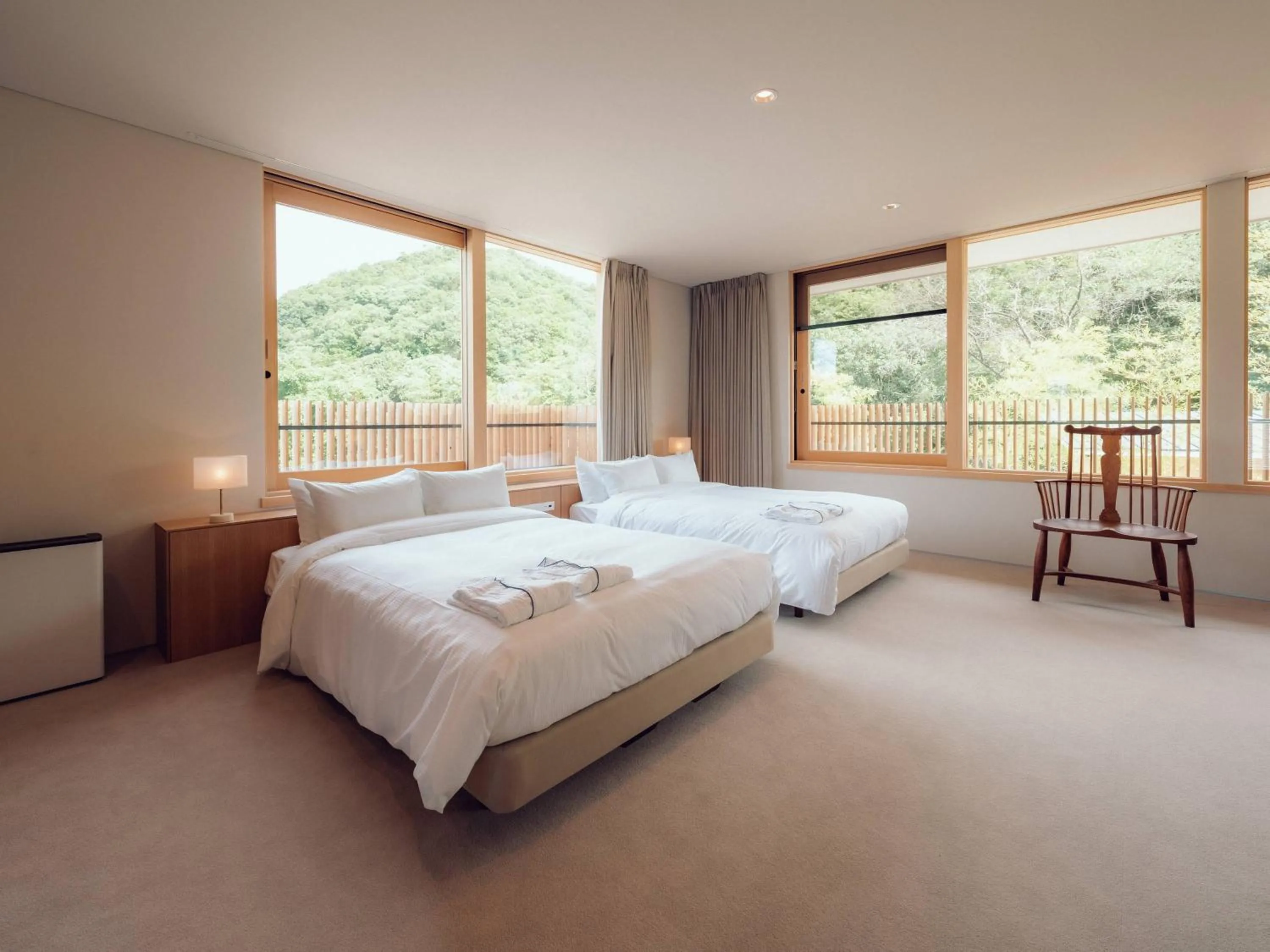 Photo of the whole room, Bed in Hatago Vison