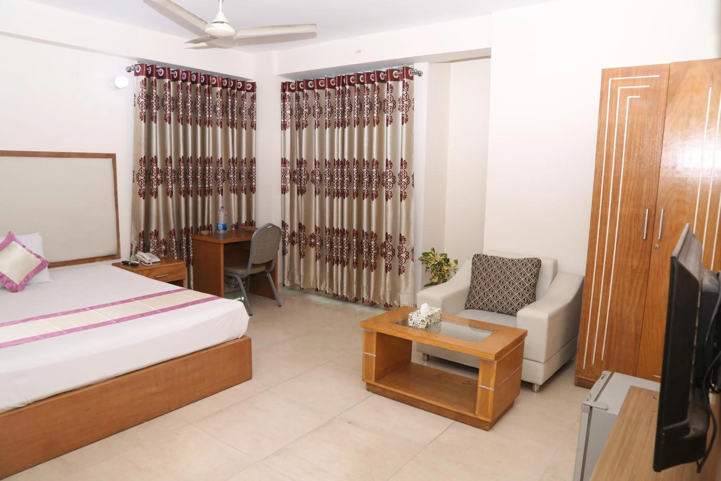 Bed in Platinum Hotel Ltd