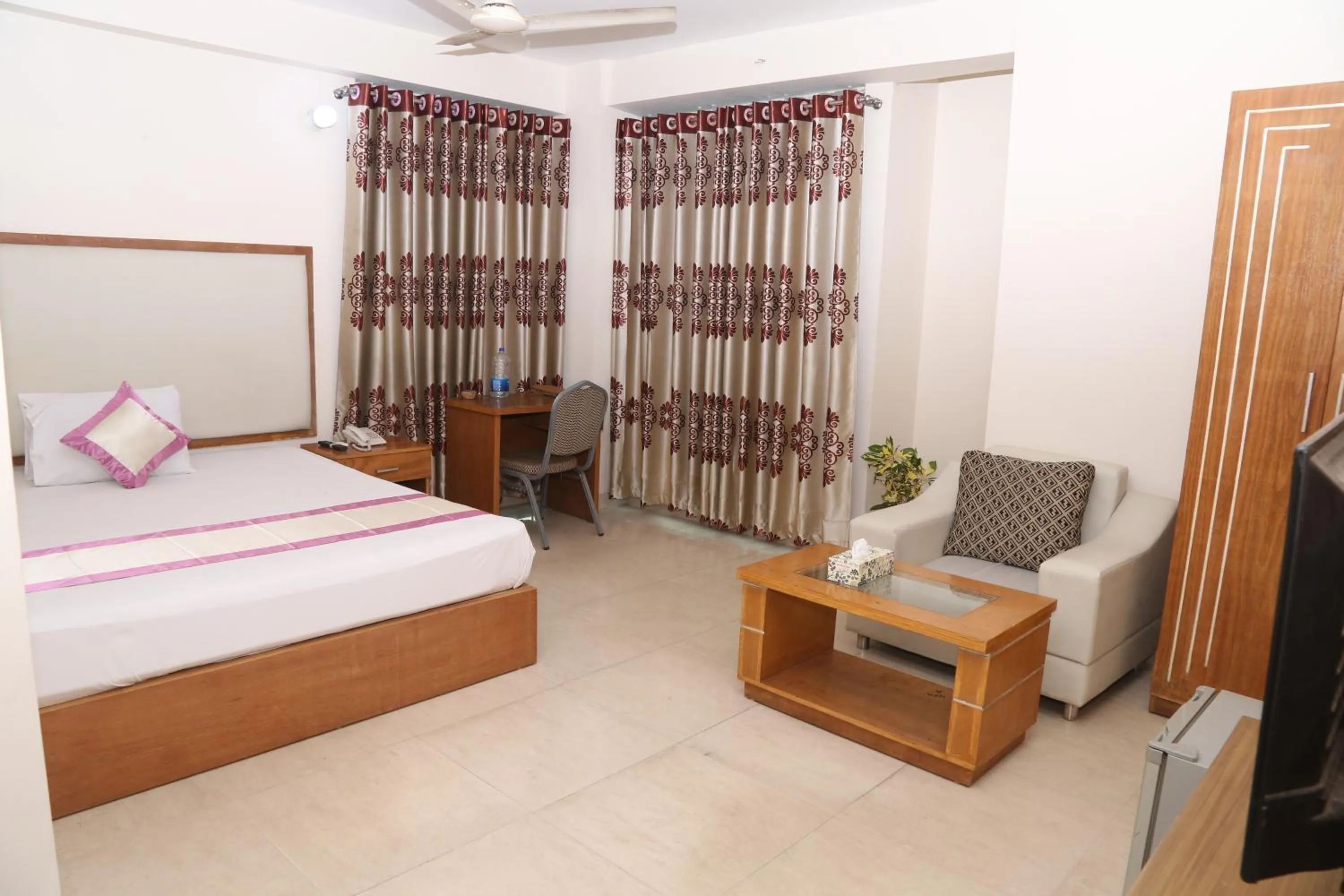 Bed in Platinum Hotel Ltd