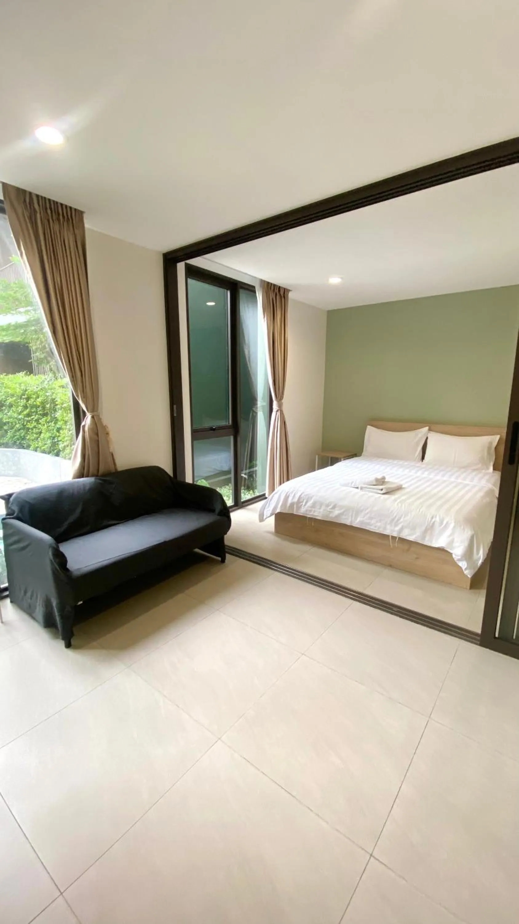 Bedroom, Bed in POP Heritage Residence