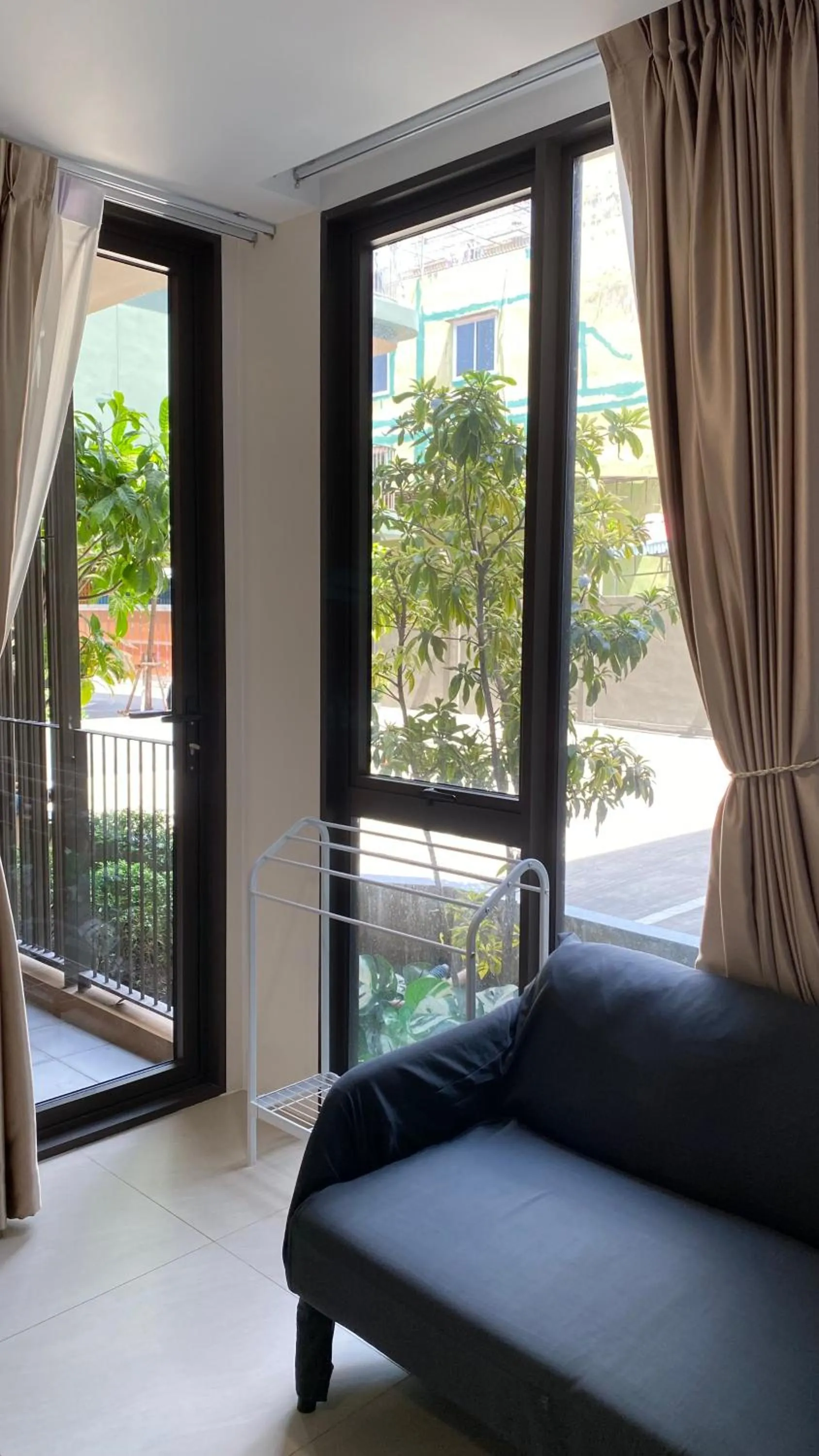 Balcony/Terrace, Bed in POP Heritage Residence