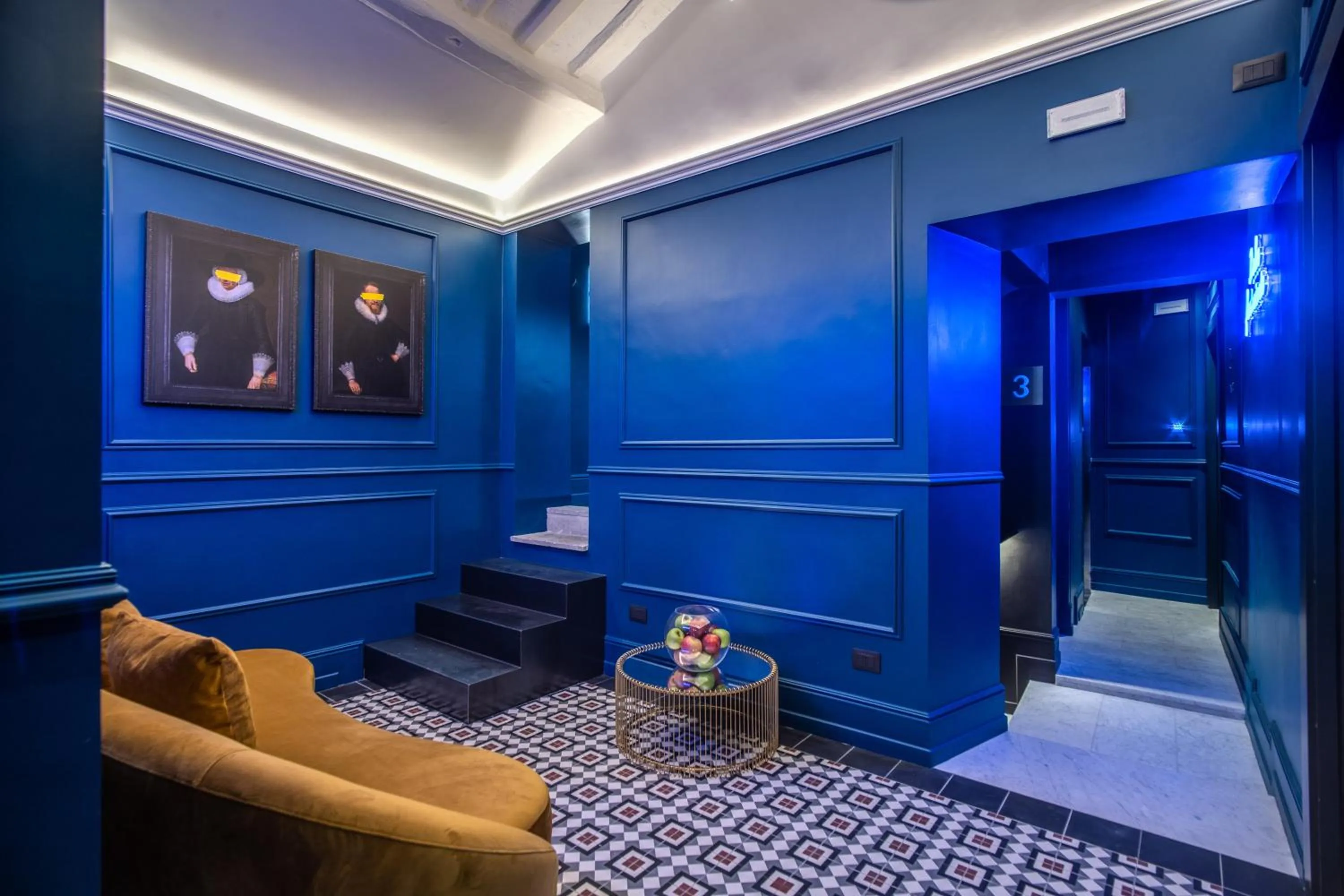 Communal lounge/ TV room in Palazzetto Trevi