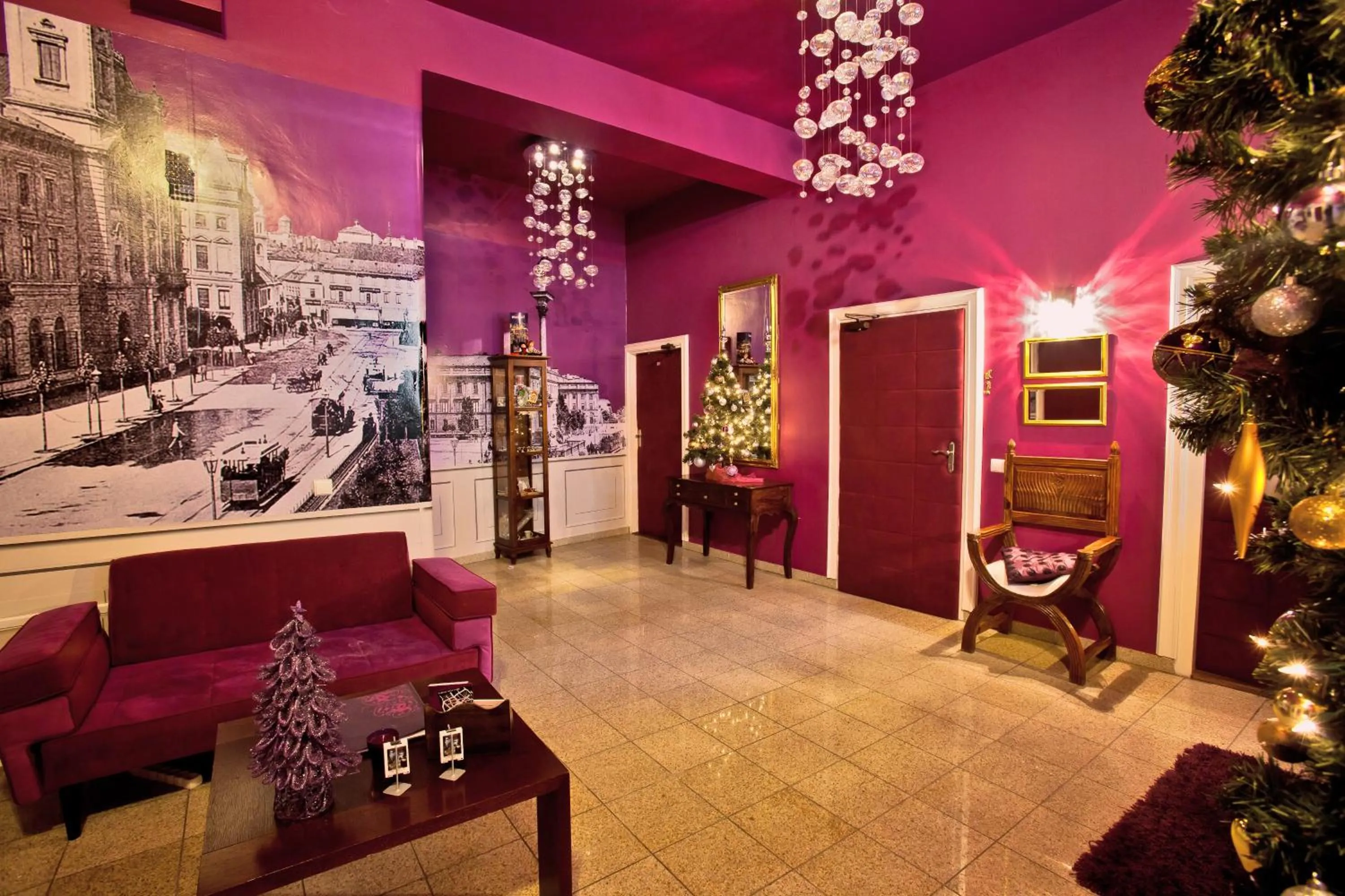 Lobby or reception in Castle Inn