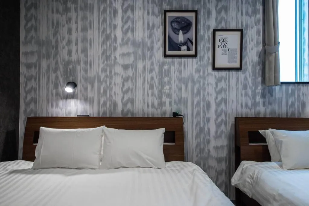 Bed in The PLAZA HOTEL S4W12