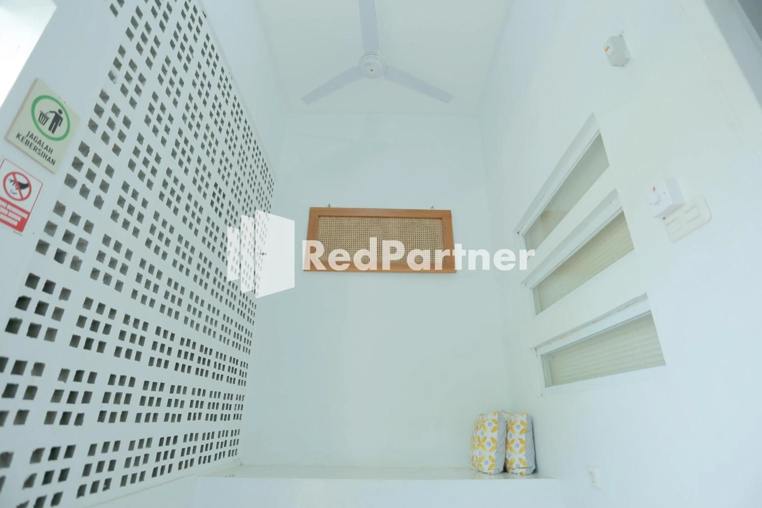 Property building in Pringgading Surf Camp Bengkulu Mitra RedDoorz