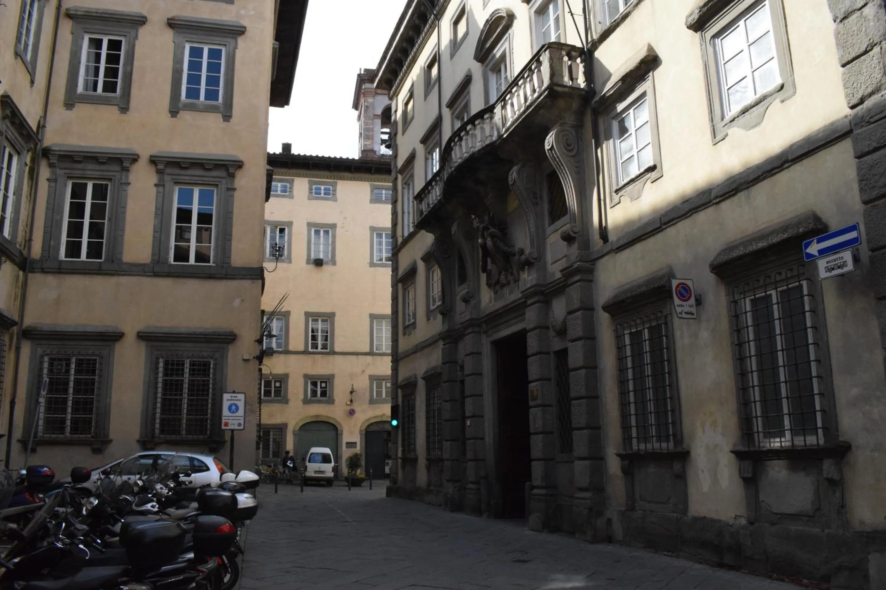 Property building in Palazzo Tucci Residenza d'epoca