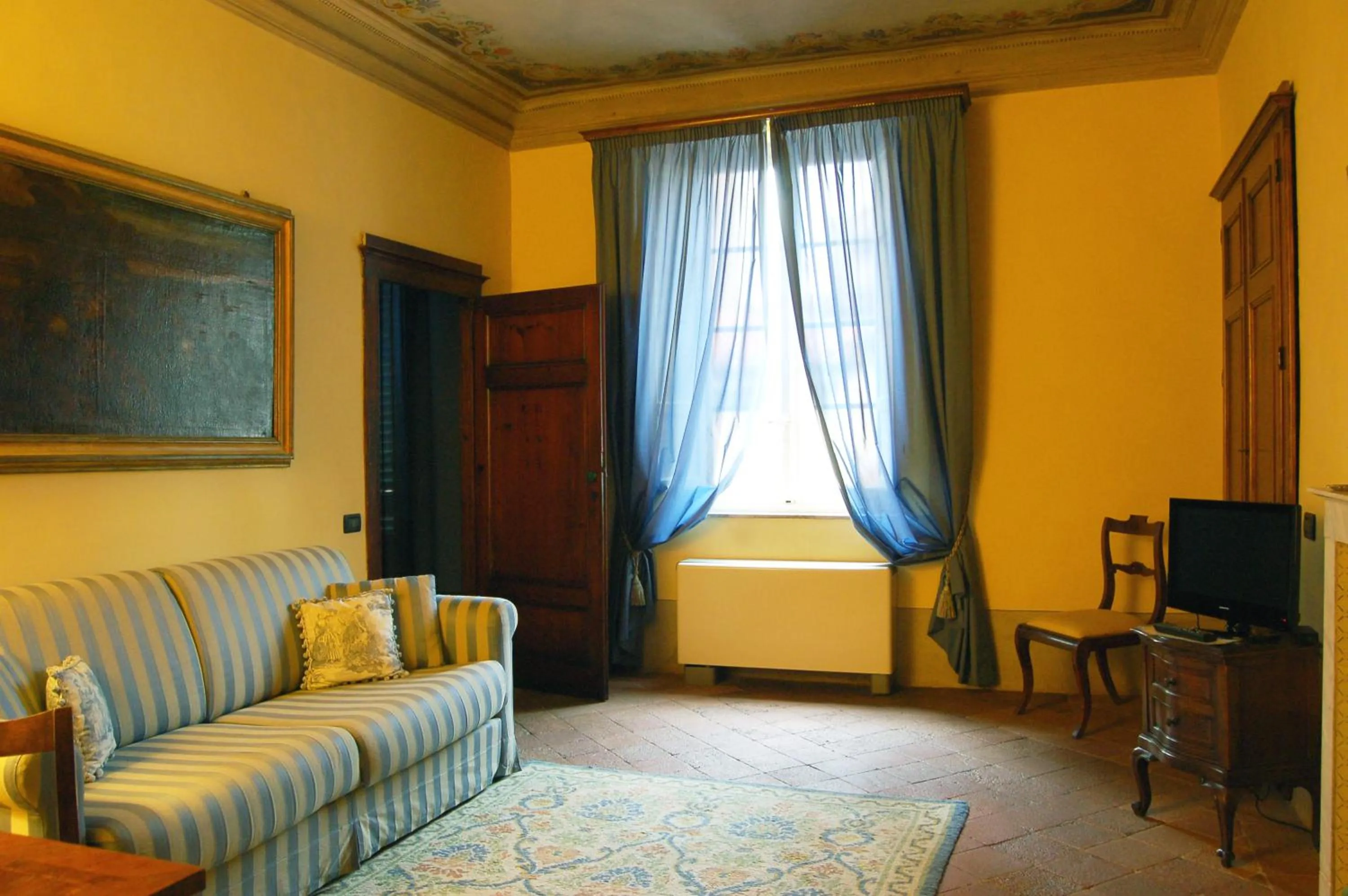 Living room in Palazzo Tucci Residenza d'epoca