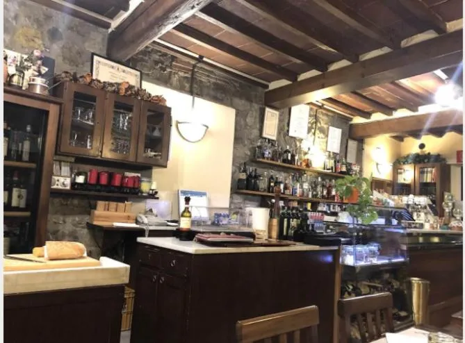 Lounge or bar in Locanda Il Gallo