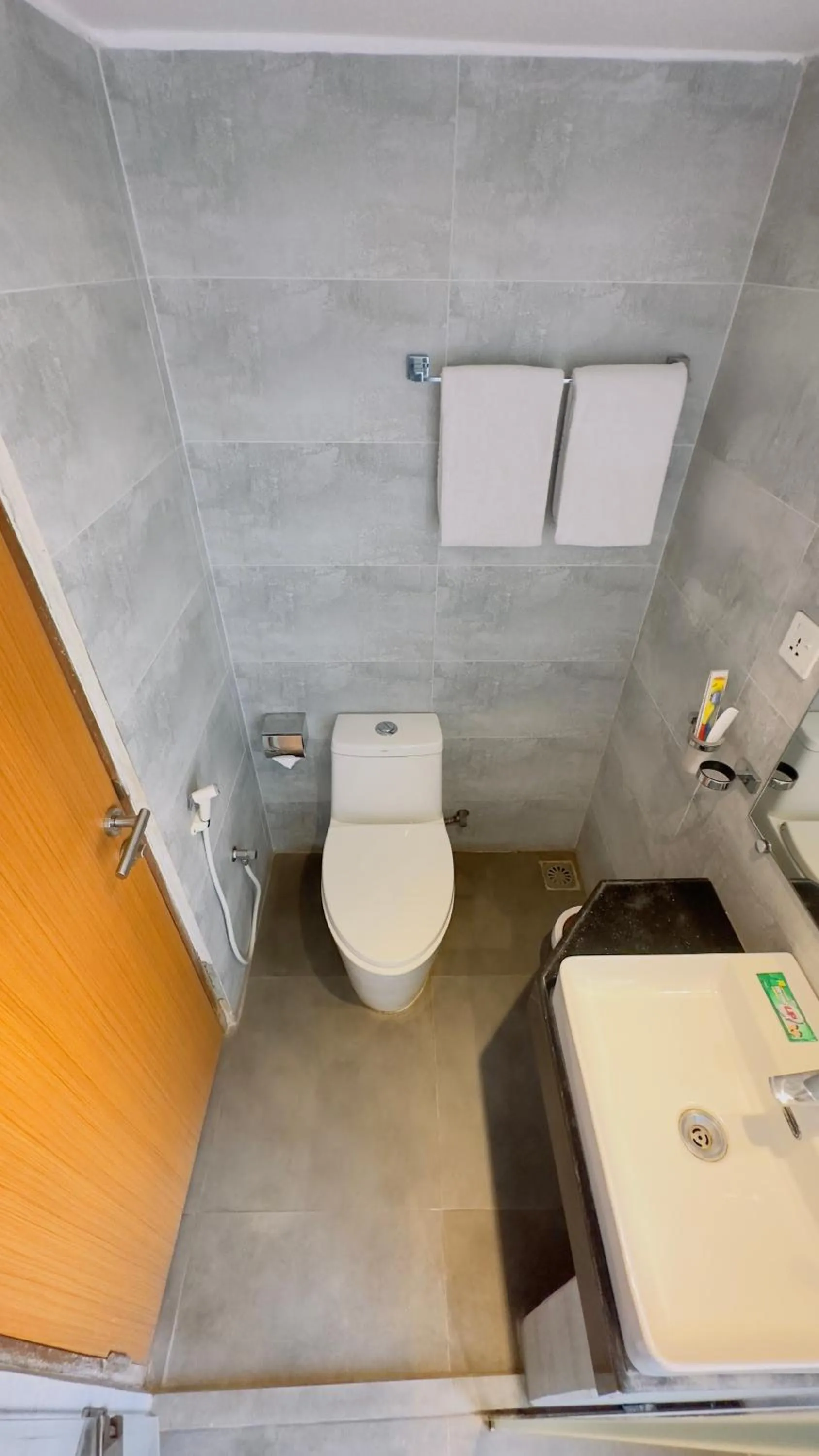 Priyo Nibash Stylish Residential Hotel