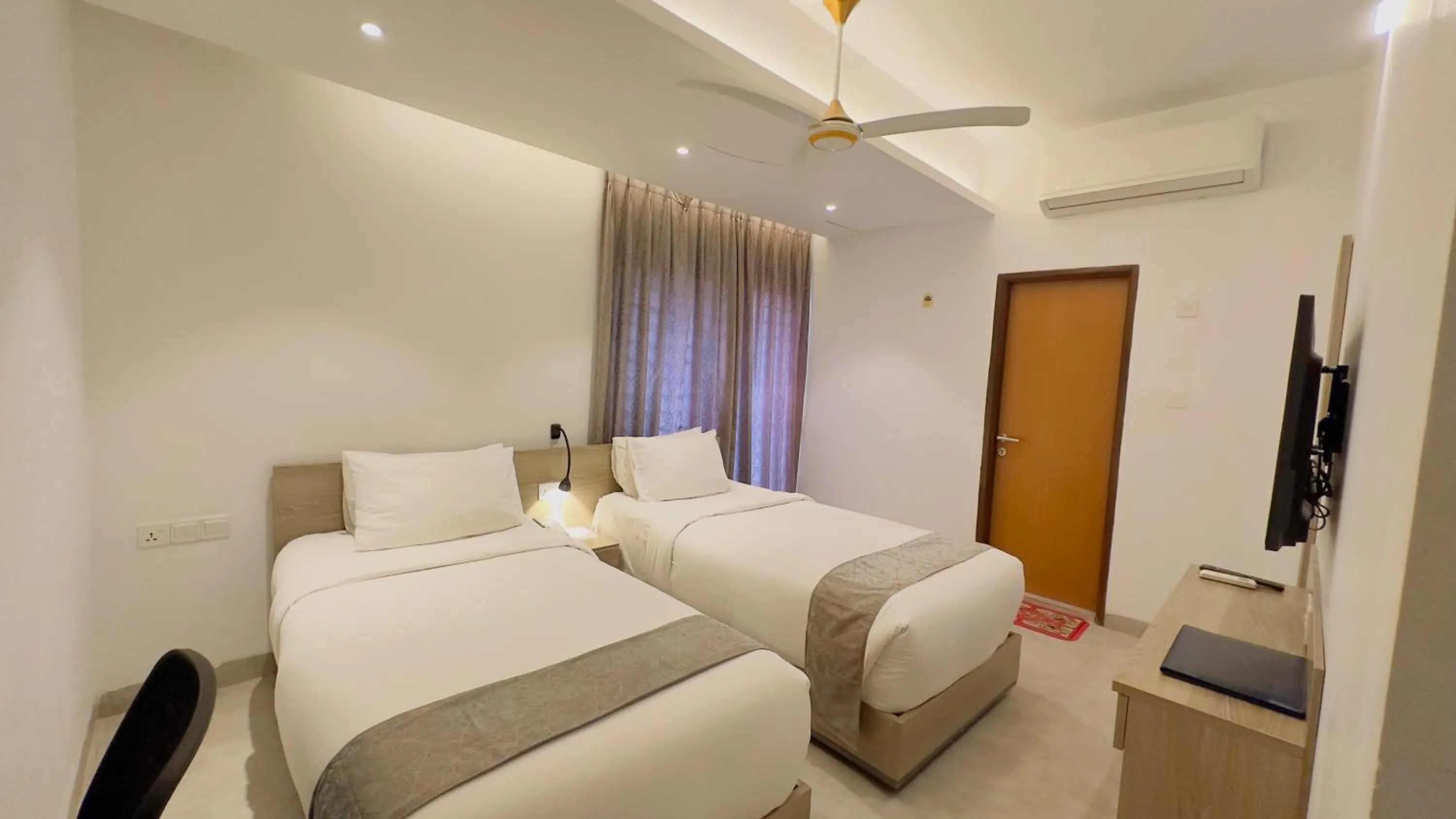 Bed in Priyo Nibash Stylish Residential Hotel